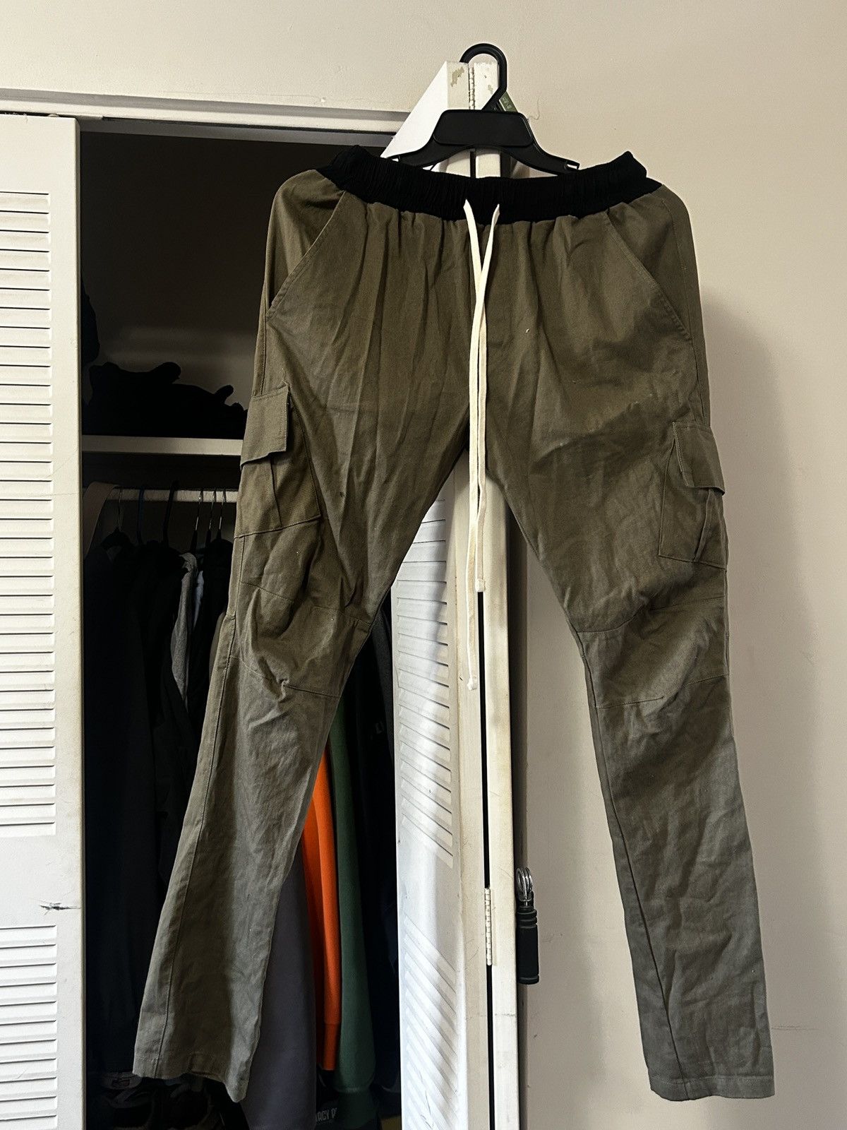 Other OLIVE CARGO SWEATPANTS Size US 32 / EU 48 - 1 Preview