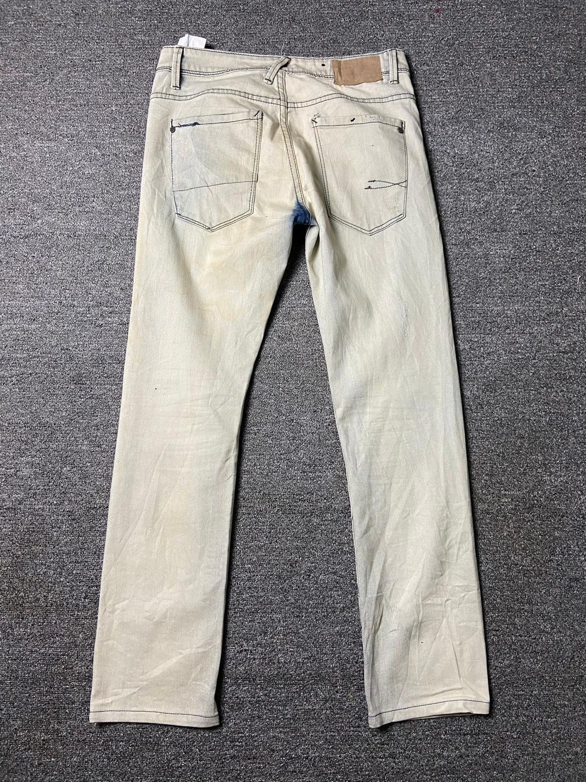 Pull & Bear Pull & Bear Light Wash Denim Jeans (143) Size US 31 - 2 Thumbnail
