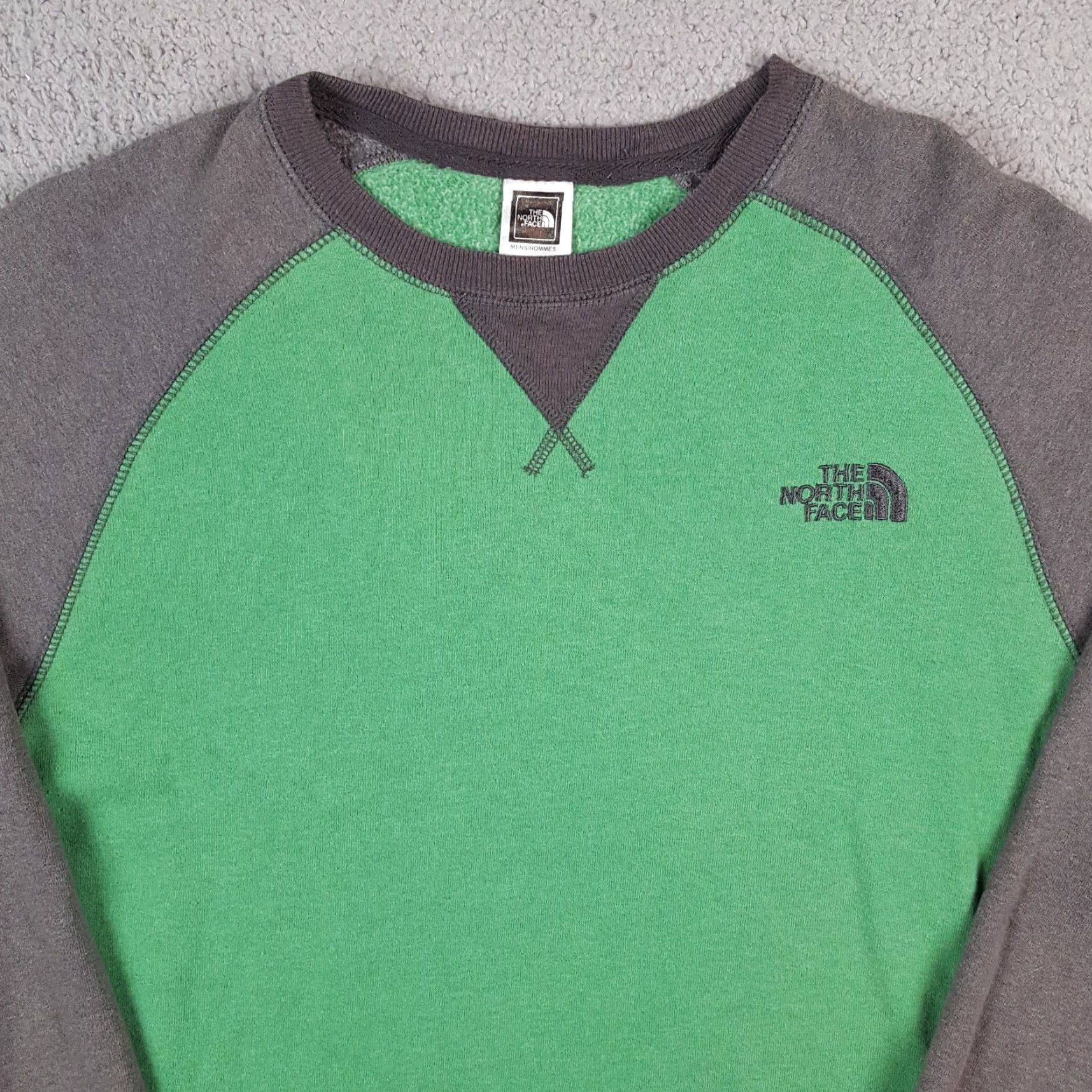 The North Face The North Face Green Pullover Mens Size Large Outdoor Hiking Crewneck Sweatshirt Size US L / EU 52-54 / 3 - 2 Thumbnail
