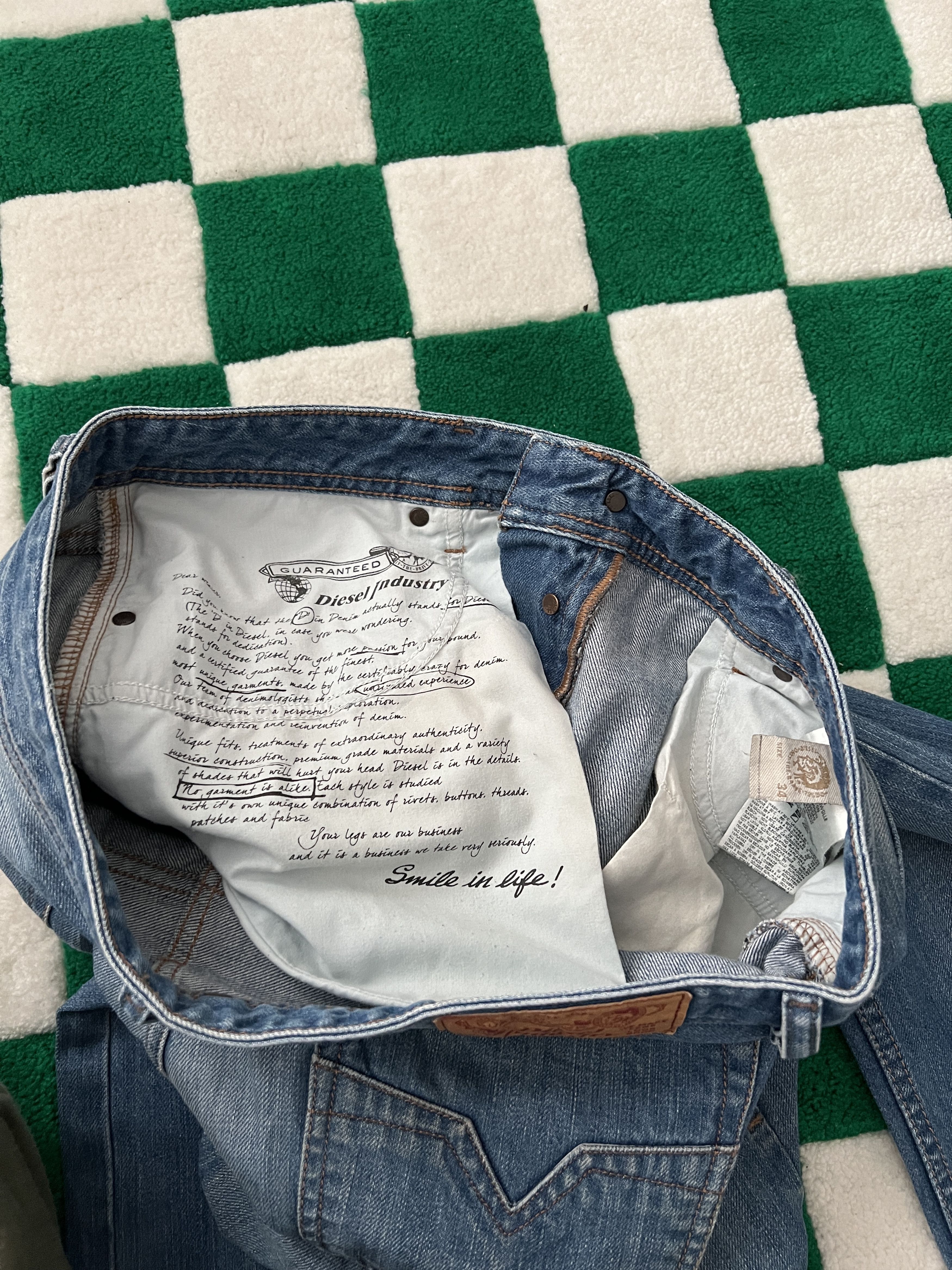 Diesel Vintage Y2K Diesel Larkee Washed Denim Jeans Size W34 L32 Size US 34 / EU 50 - 25 Thumbnail