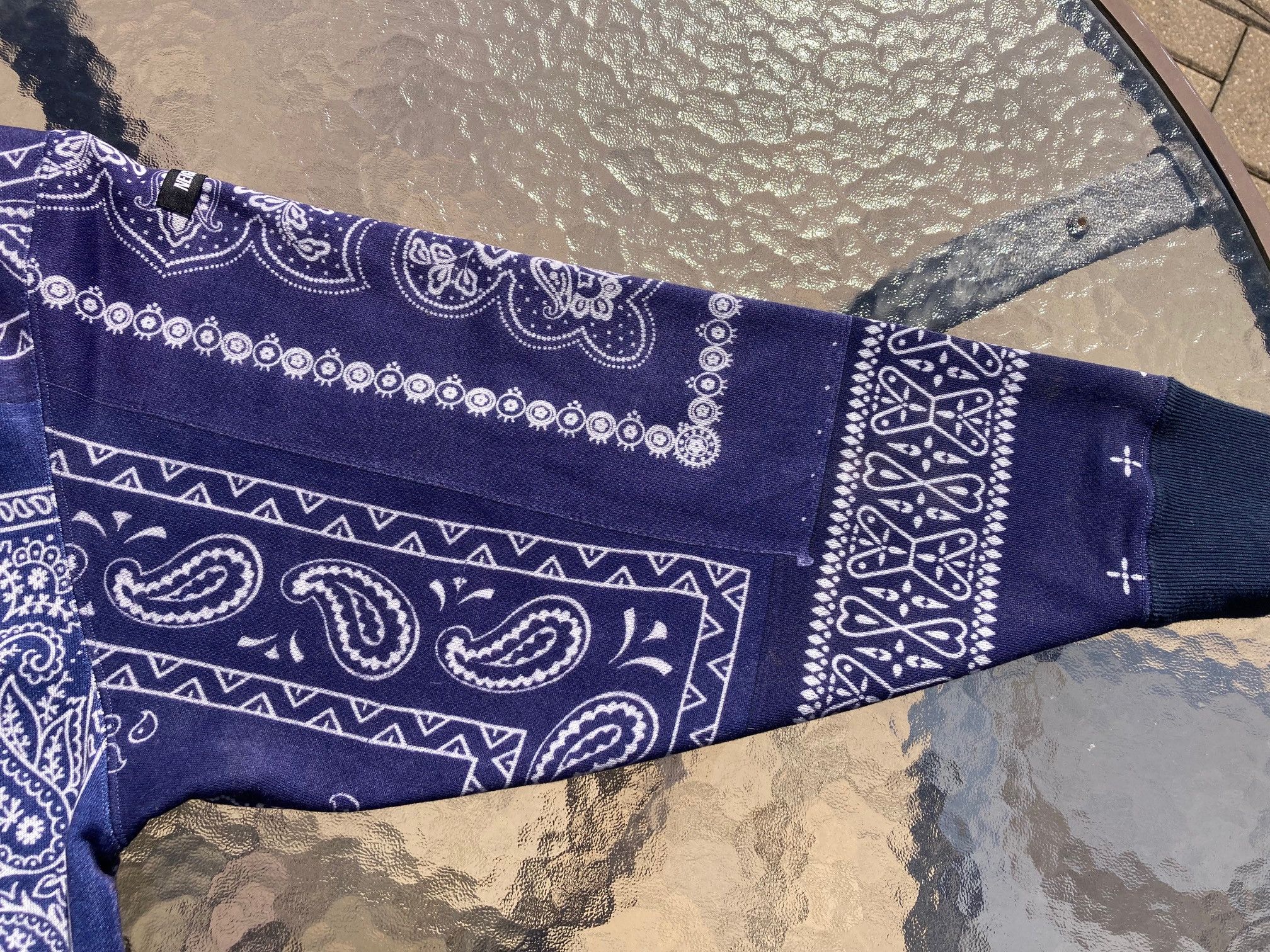 Neighborhood Neighborhood Patchwork Bandana Print Sweatshirt Size US L / EU 52-54 / 3 - 5 Thumbnail