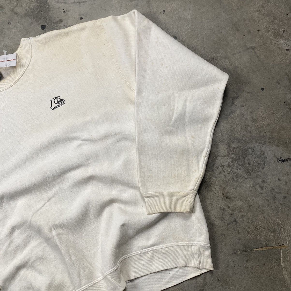 Quiksilver Rare 90s Quiksilver Surf Boxy Distressed Crewneck Size US M / EU 48-50 / 2 - 2 Thumbnail