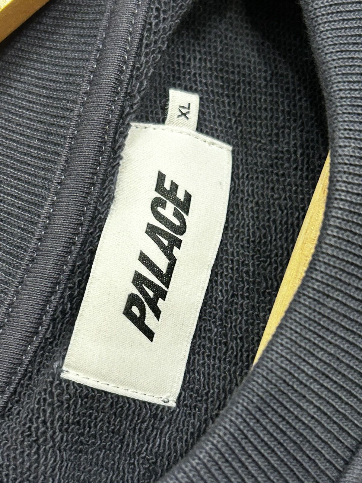 Palace Palace Flag Stripe Crewneck Size US XL / EU 56 / 4 - 3 Thumbnail