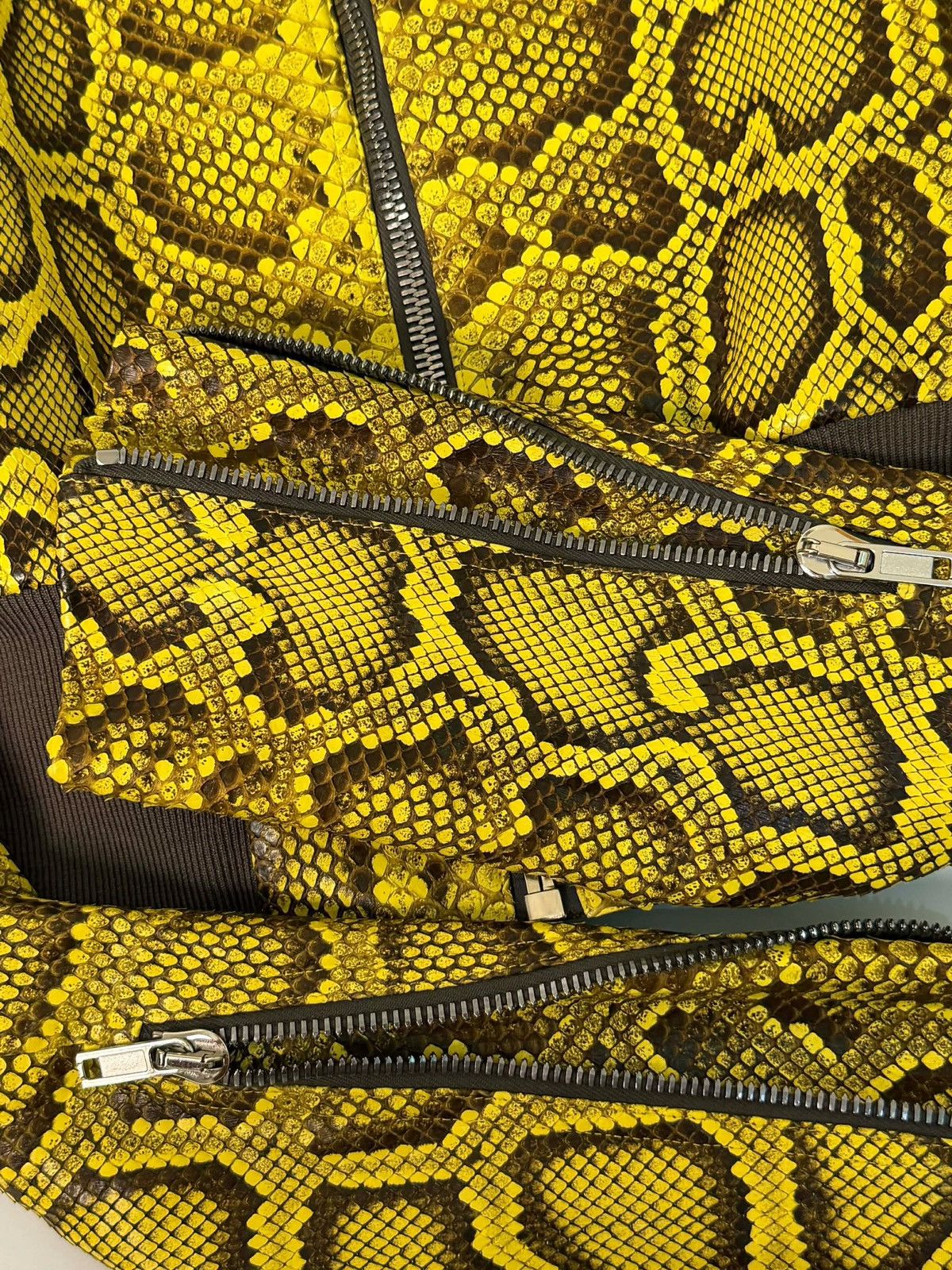 Rick Owens SS23 Rick Owens Python Leather Bomber Jacket in Lemon Yellow Size S / US 4 / IT 40 - 10 Thumbnail