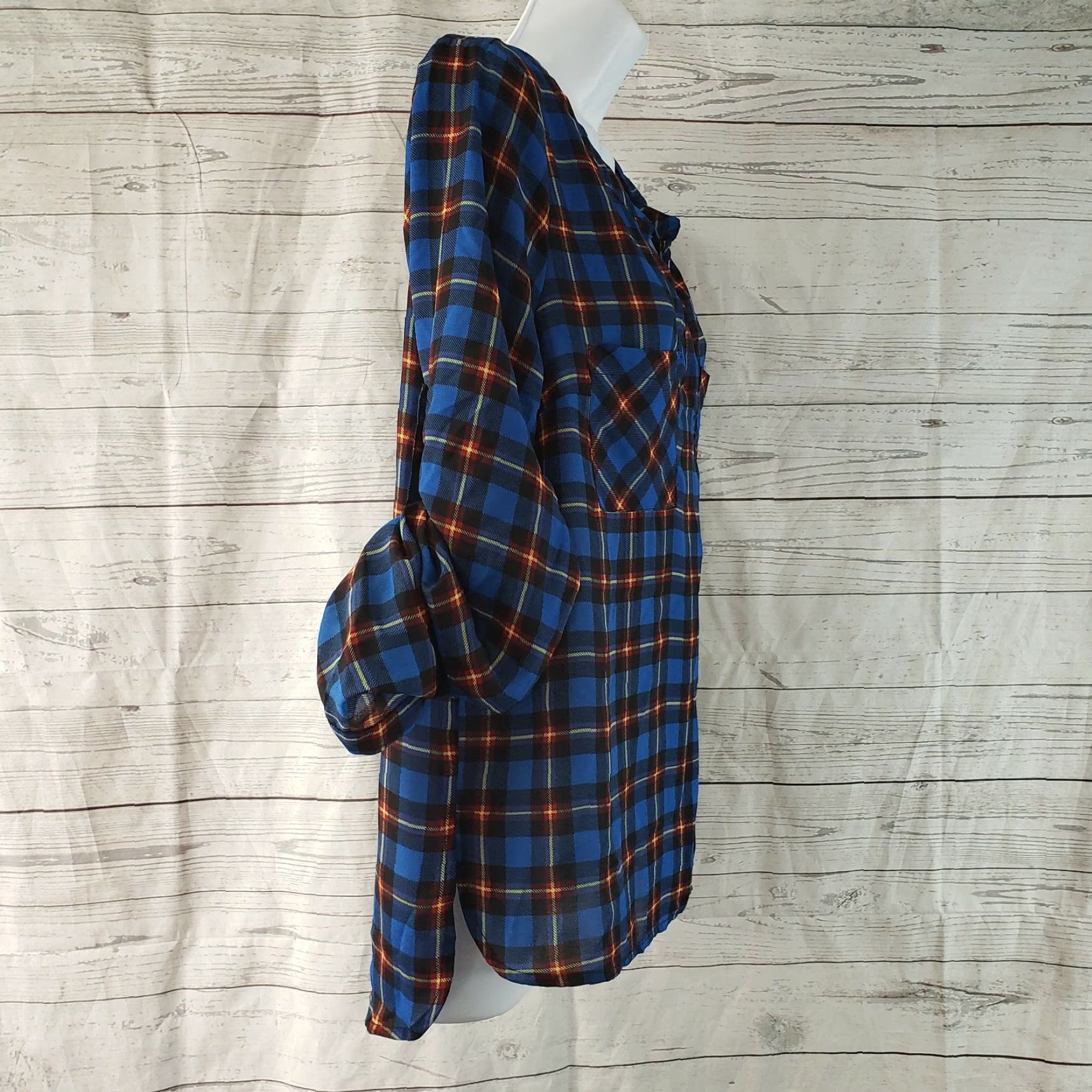 Vintage Skies Are Blue Womens Popover Blouse Sz Medium Plaid Blue Red Tabbed Sleeves Long Sleeve Casual Shirt Blouse Adult M Regular Polyester Size M / US 6-8 / IT 42-44 - 3 Thumbnail