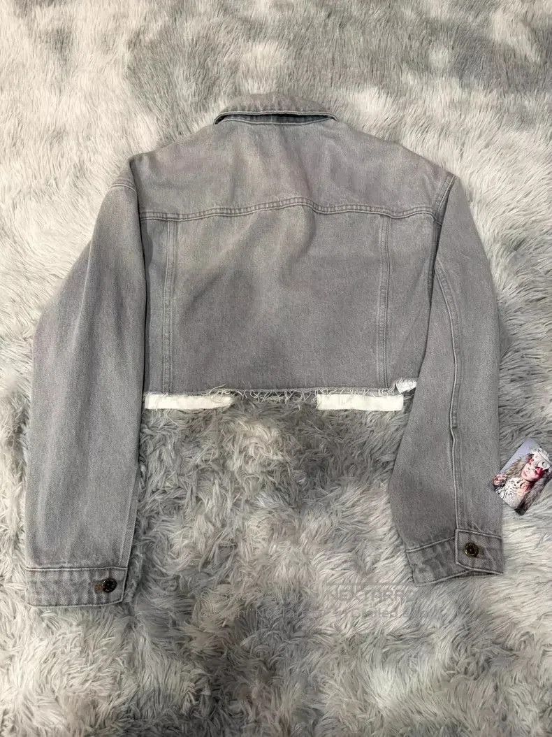 Miu Miu Miu Miu Buttoned Denim Jacket. Size US M / EU 48-50 / 2 - 8 Thumbnail