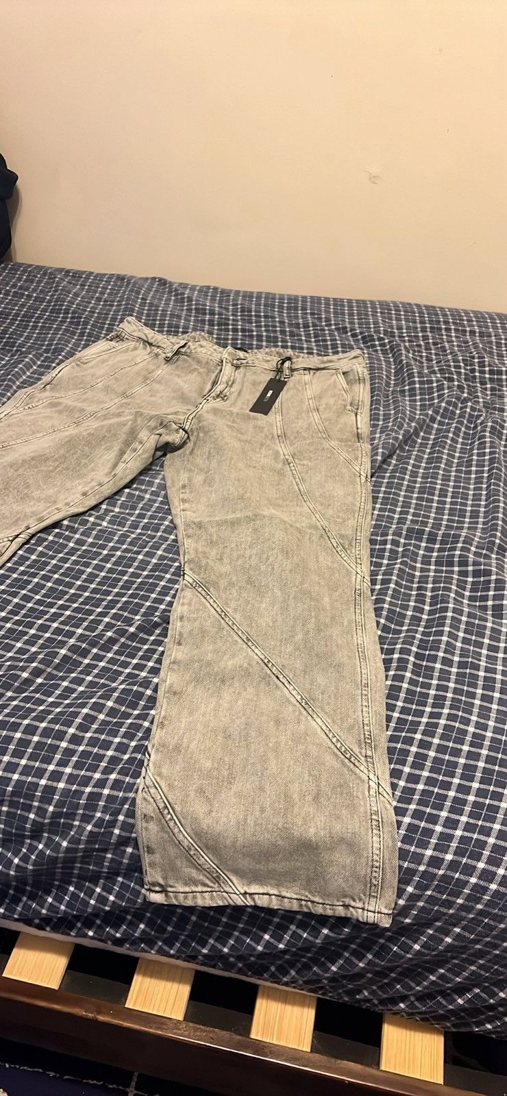 Fashion Nova Umbrella Straight Jeans Size US 38 / EU 54 - 1 Thumbnail