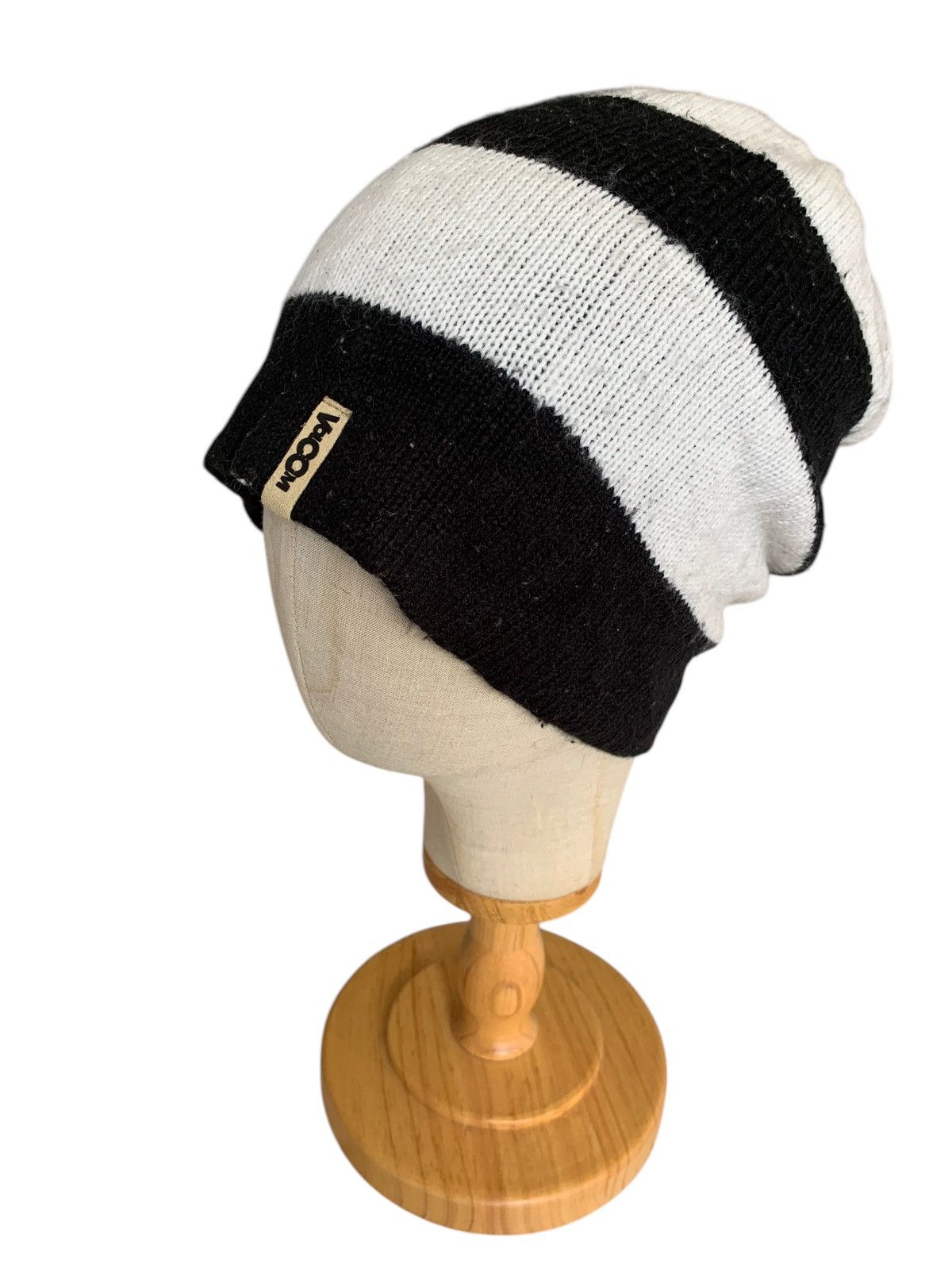 Volcom Stripe Volcom Black&White Rare Hairy Streetwear Beanie Hats Size ONE SIZE - 10 Thumbnail