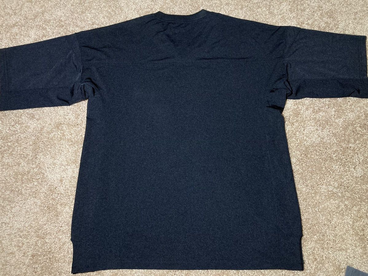 Willy Chavarria AW22 Willy Chavarria Sports 97 Football Jersey 2022 90s Kpop Size US M / EU 48-50 / 2 - 8 Thumbnail