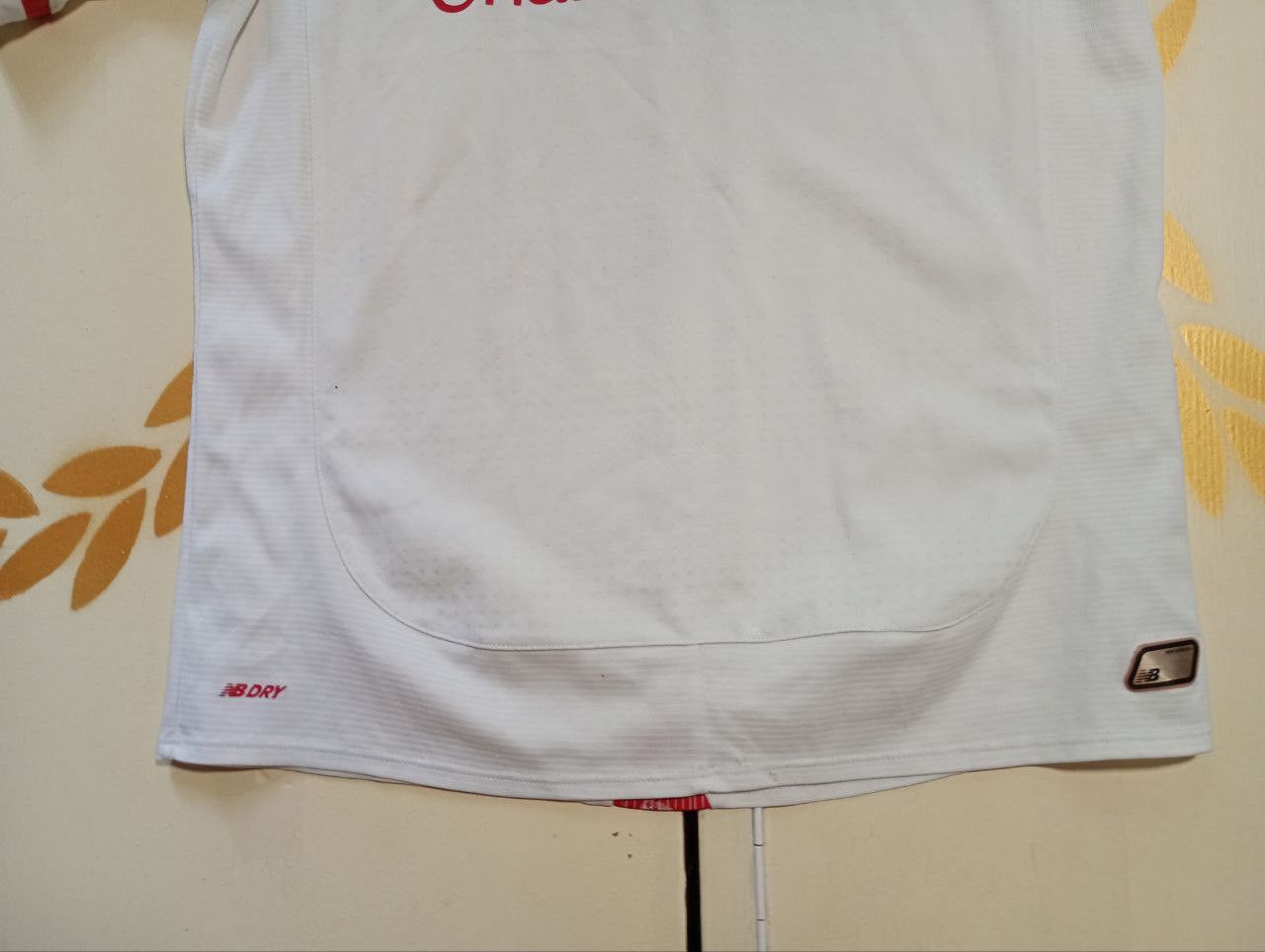 New Balance New Balance Liverpool FC Kit 2015-2016 junior size XL Size US S / EU 44-46 / 1 - 12 Thumbnail