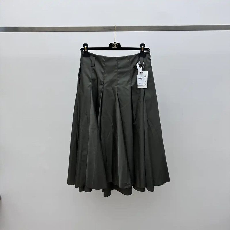Prada Prada Green Women's Midi Skirt Size 23" - 1 Thumbnail