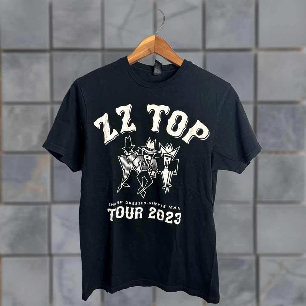 Gildan Gildan T-Shirt Mens Short Sleeve Crew Neck Black ZZ Top Sharp Dressed Simple Man 2020s S Rock Band Tee Size US S / EU 44-46 / 1 - 1 Thumbnail