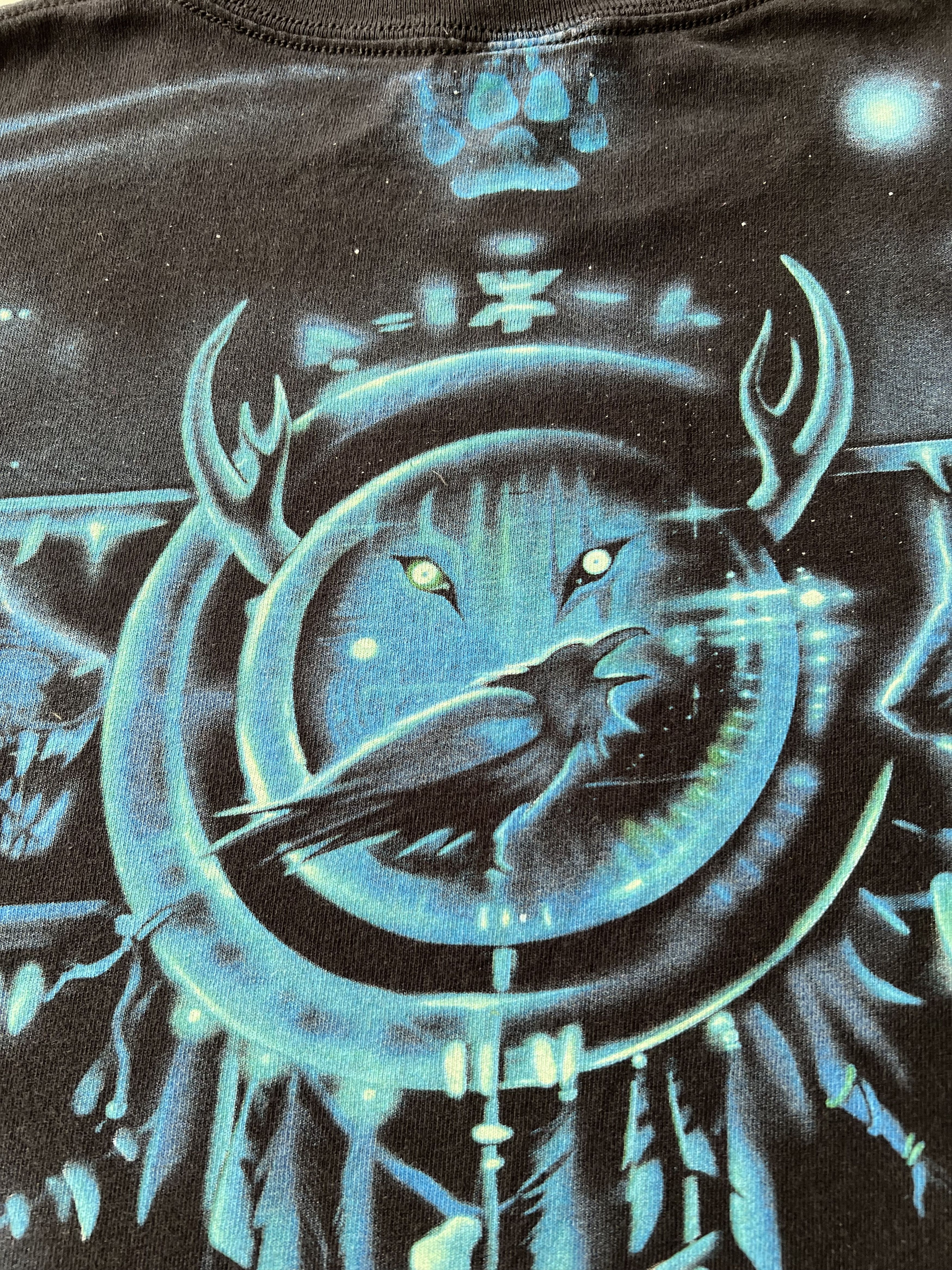 Liquid Blue Vintage 2001 Liquid Blue Wolf All Over Print AOP T-shirt Size US XL / EU 56 / 4 - 13 Thumbnail