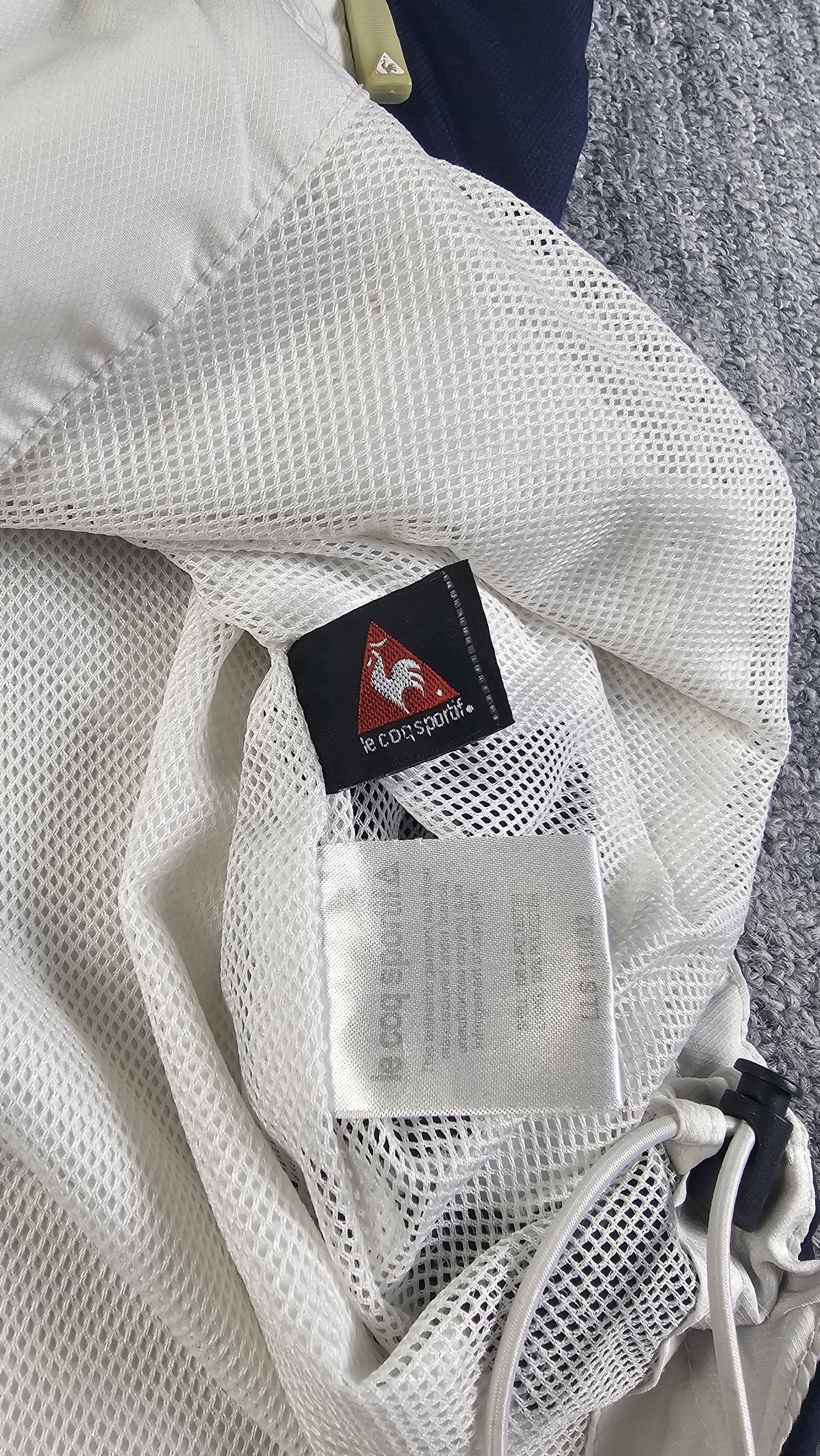 Le Coq Sportif Le Coq Sportif Vintage 90s White Mesh Lined Track Jacket LCS Size US L / EU 52-54 / 3 - 8 Thumbnail