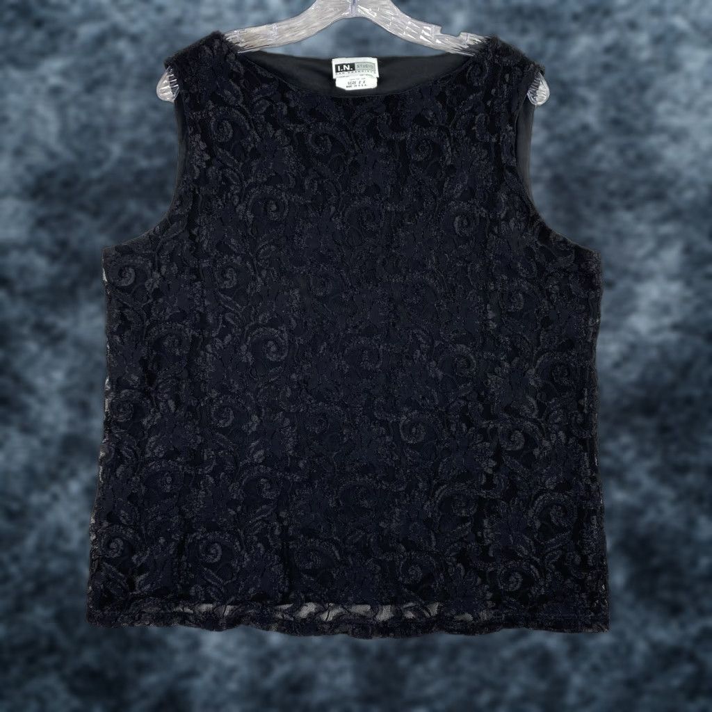 Vintage VINTAGE IN Studio Tank Womens 2X Black Lace Cropped Y2K 90s Grunge Whimsigoth Camisole Shirt Size XXL / US 16-18 / IT 52-54 - 1 Thumbnail