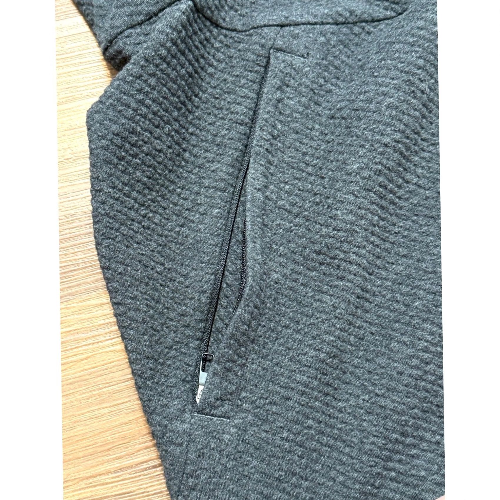 Lululemon Lululemon At Ease Crewneck Pullover Textured Grey Heather Sweatshirt Sz L Size US L / EU 52-54 / 3 - 7 Thumbnail