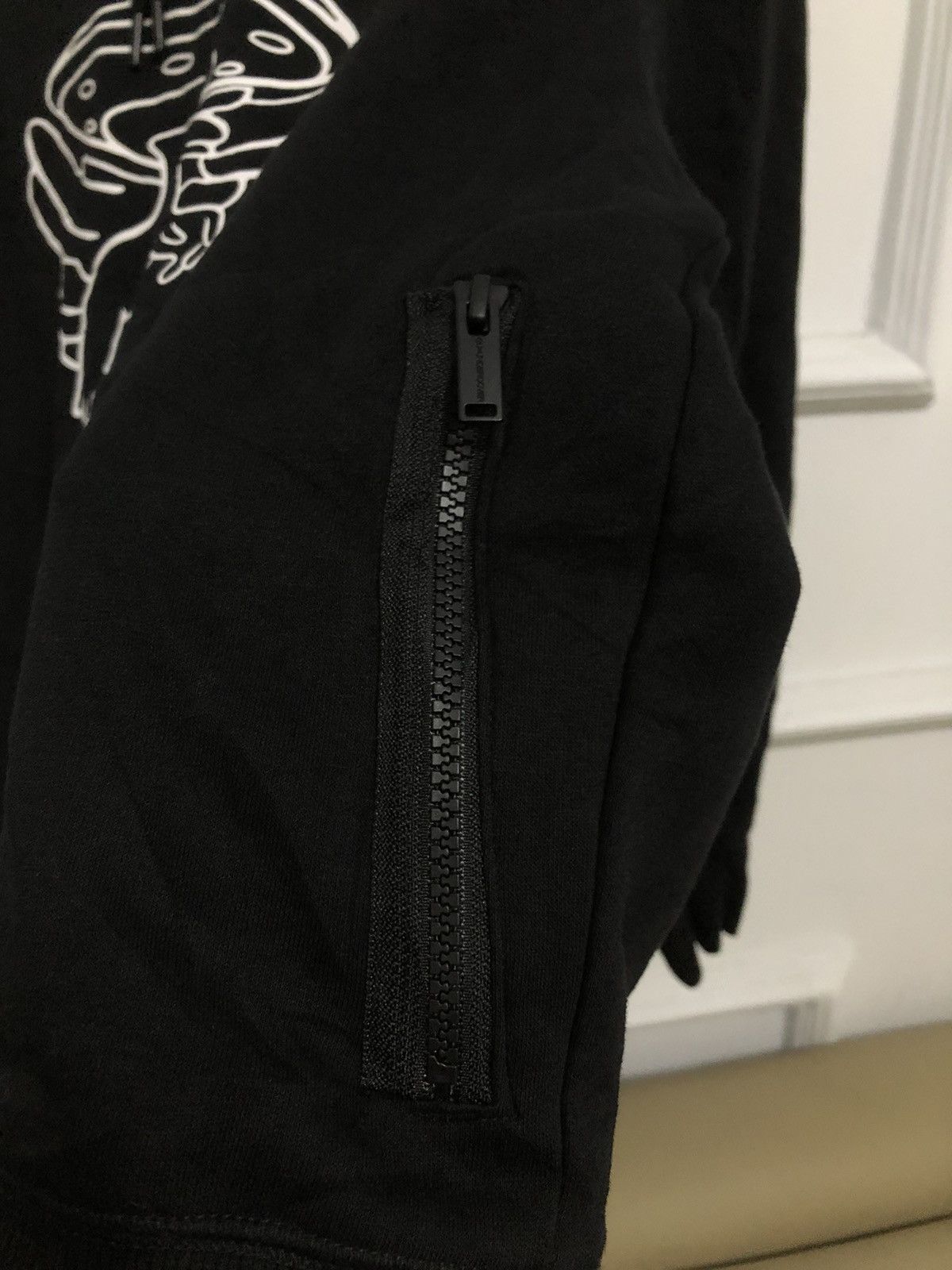Designer × Japanese Brand × Undercover 💸NEED GONE💸 Undercover x GU Black UFO Hoodie Size US S / EU 44-46 / 1 - 7 Thumbnail