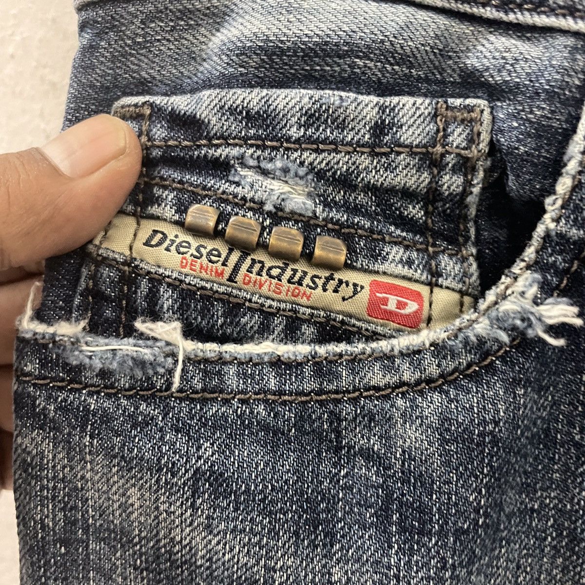 Diesel Vintage Diesel Industries Distressed Denim Size US 31 - 5 Thumbnail