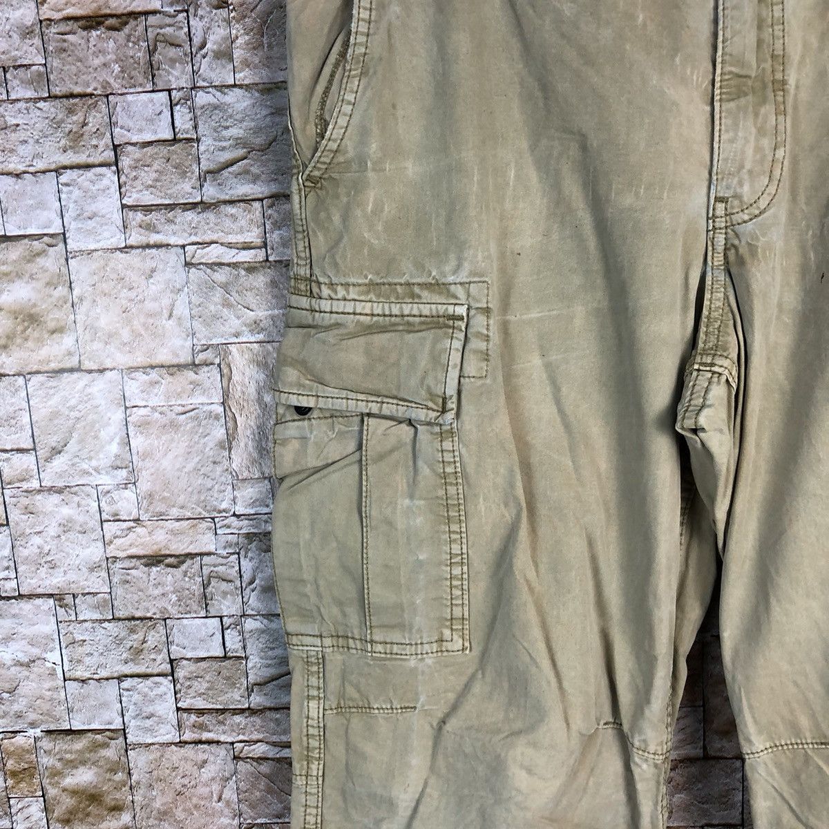 Uniqlo Uniqlo japan tactical utility Cargo Multipocket Pants #A727 Size US 33 - 10 Thumbnail