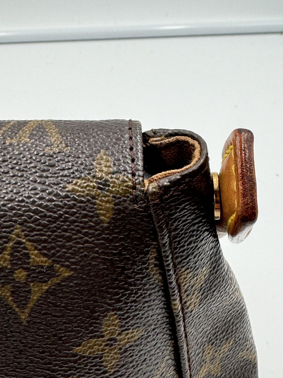 Louis Vuitton Lv vintage looping bag small size Size ONE SIZE - 3 Thumbnail
