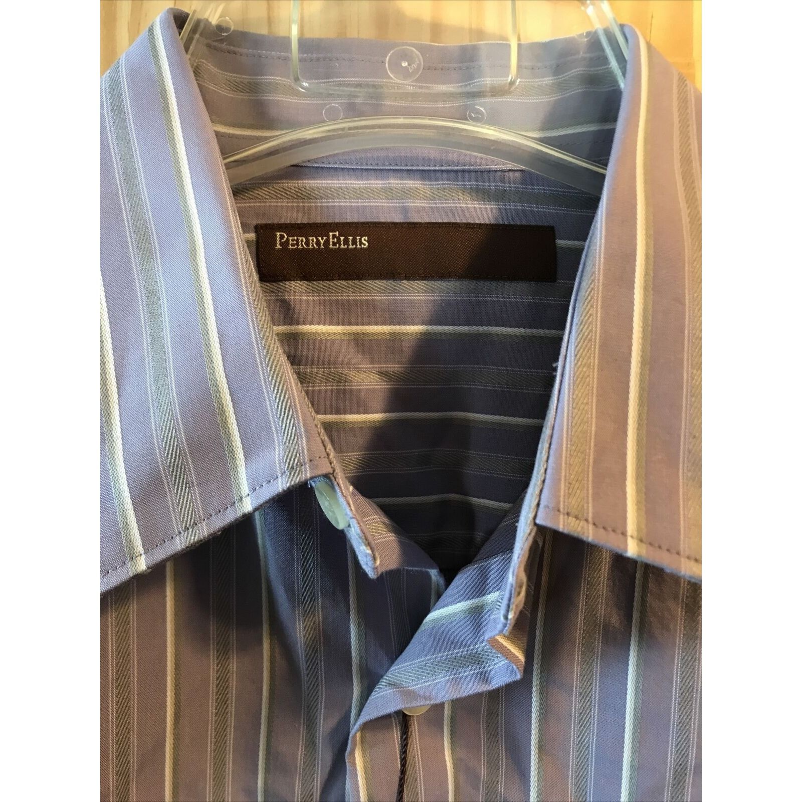 Perry Ellis Perry Ellis Men’s M Purple Striped Button Down Cotton Shirt Size US M / EU 48-50 / 2 - 2 Thumbnail