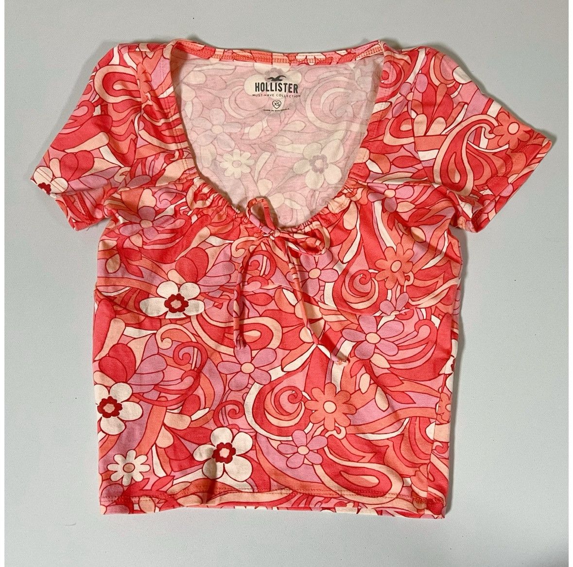 Hollister Hollister Pink Groovy Retro Floral Top T-Shirt Tee Size XS 💗 Size XS / US 0-2 / IT 36-38 - 2 Thumbnail