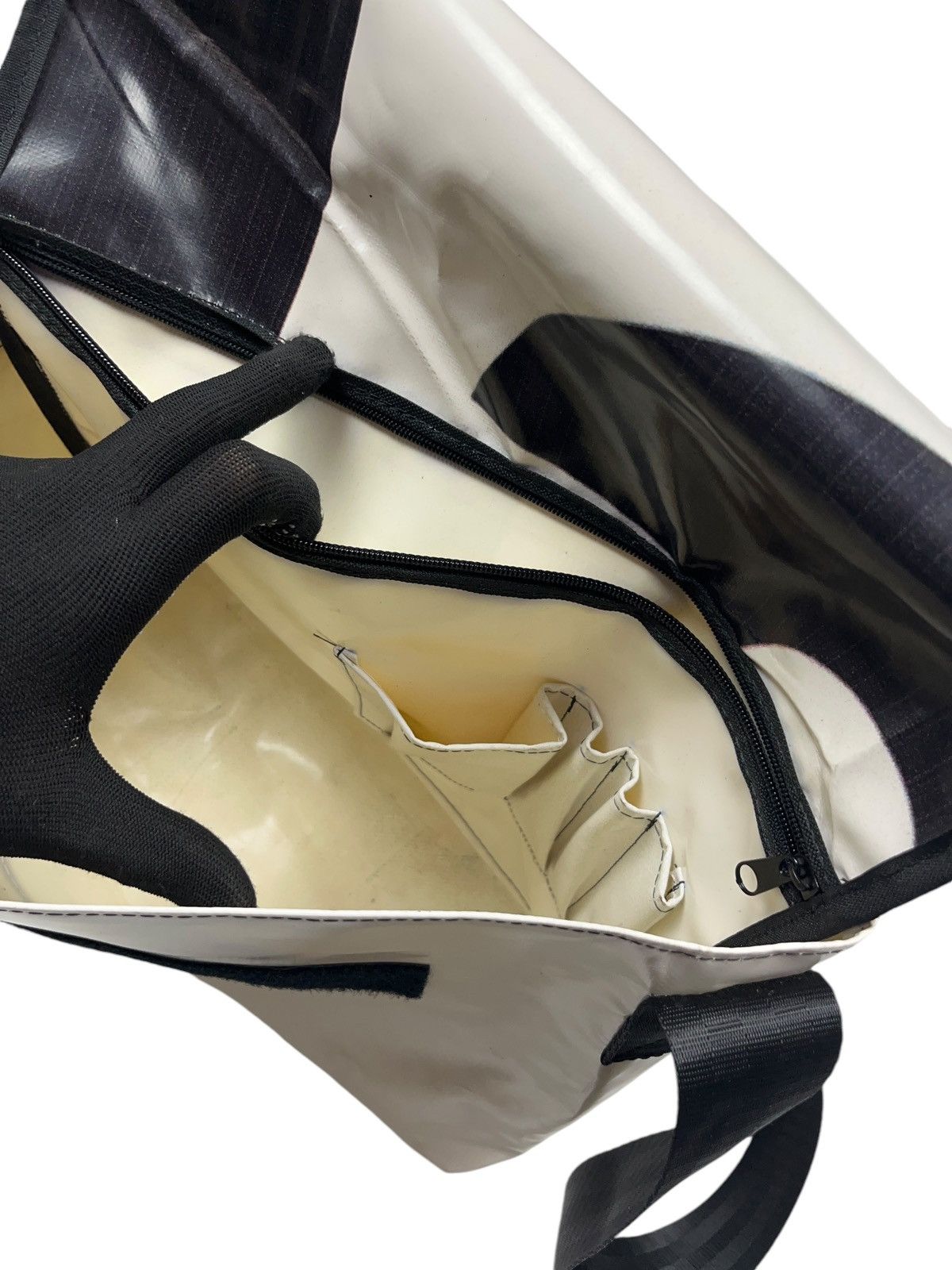 Freitag Freitag Style Messenger Bag y2k Recyclable Size ONE SIZE - 8 Thumbnail