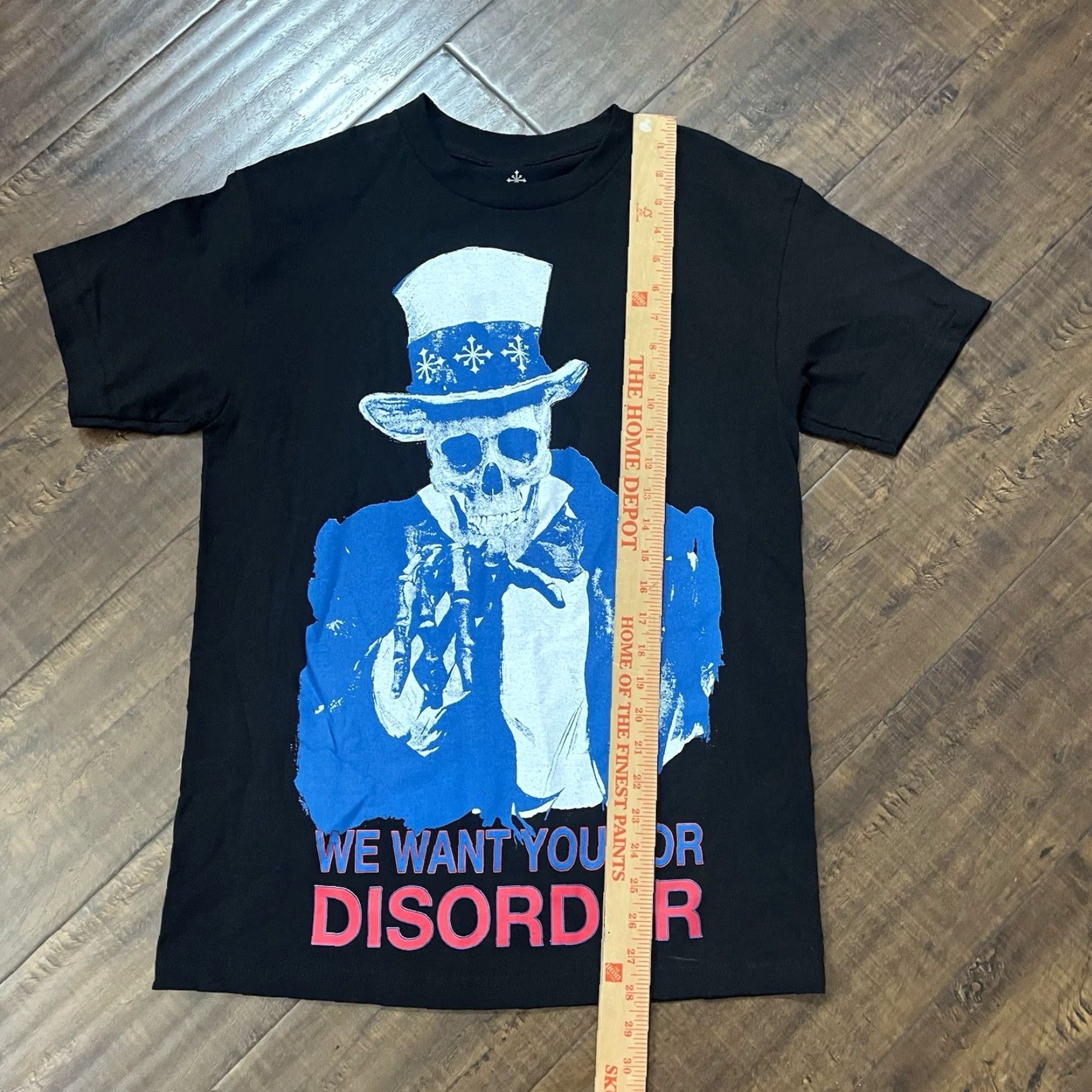 Vintage DISORDER SKATEBOARDS Graphic T-Shirt Mens Medium Black Nyjah Huston Skate Shirt Crew Neck Short Sleeve White/Black Accent Logo 90s / 2000s Style Men Size US M / EU 48-50 / 2 - 7 Thumbnail