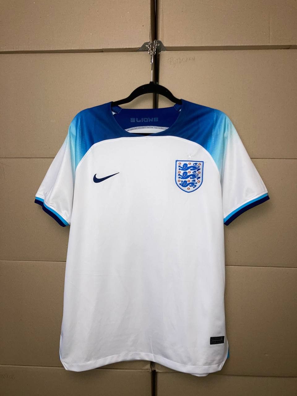 Nike NIKE 2023 ENGLAND HOME SOCCER FOOTBALL SHIRT JERSEY Size US L / EU 52-54 / 3 - 1 Thumbnail