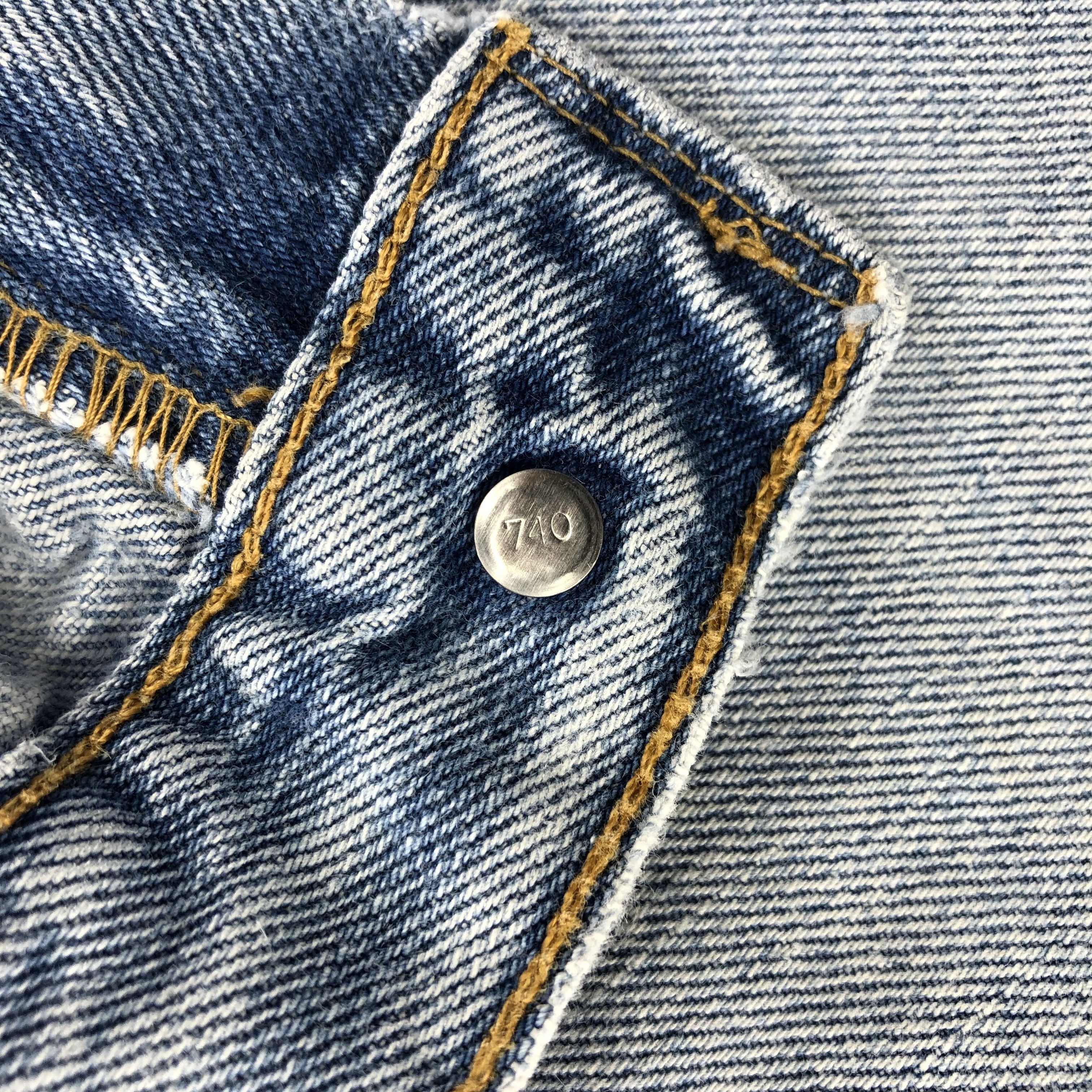 Levi's Light Washed Denim Vintage Levis Jeans Lot 550-J922 Size US 34 / EU 50 - 9 Thumbnail