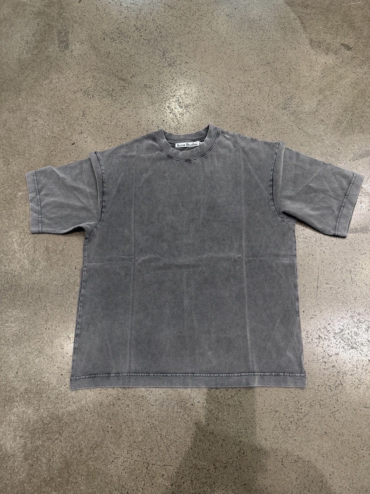 Acne Studios ACNE STUDIOS - Tshirt Relaxed Fit Faded Black Size US S / EU 44-46 / 1 - 1 Thumbnail