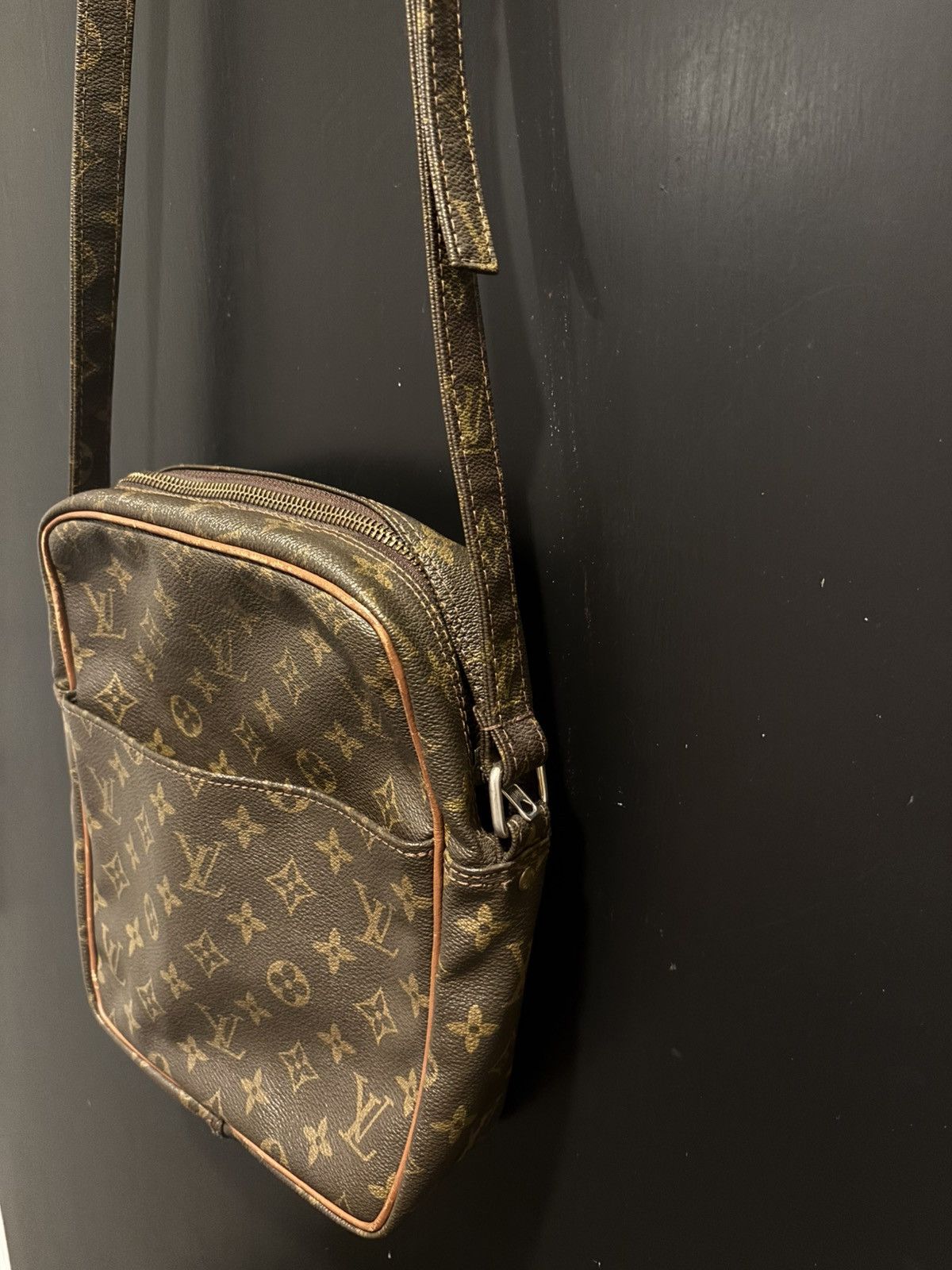 Louis Vuitton Louis Vuitton Vintage Danube Crossbody Size ONE SIZE - 3 Thumbnail