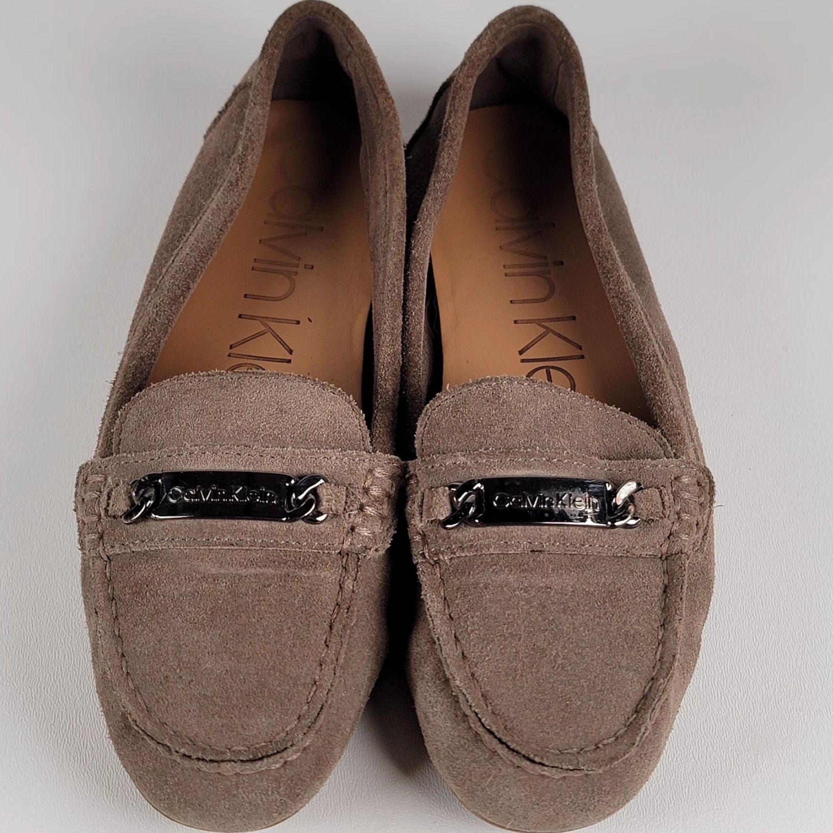Calvin Klein Calvin Klein Lisa Flats Loafers Women Tan Suede Silver Hardware Size 7/37 Size US 7 / IT 37 - 2 Thumbnail