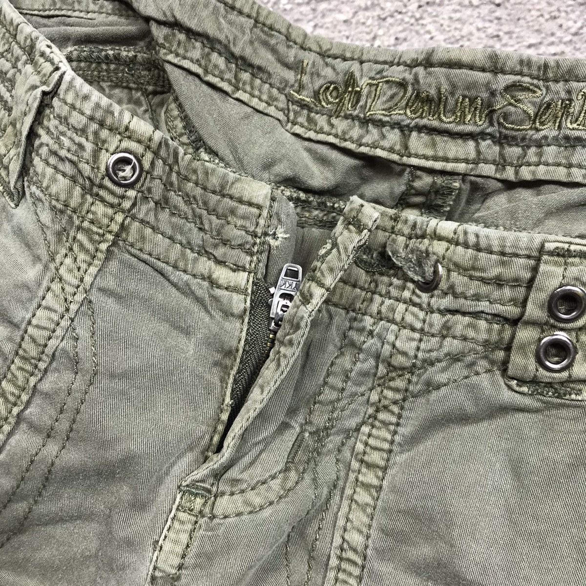 Vintage Vintage 90s Baggy Cargo Pants Parachute Tapered Grunge 26 Size 26" / US 2 / IT 38 - 4 Thumbnail