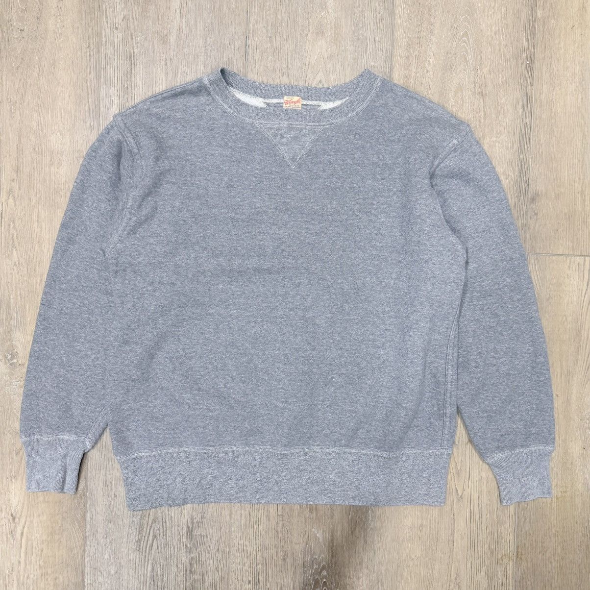 Whitesville Whitesville made in Japan gray sweatshirt size large Size US L / EU 52-54 / 3 - 1 Thumbnail