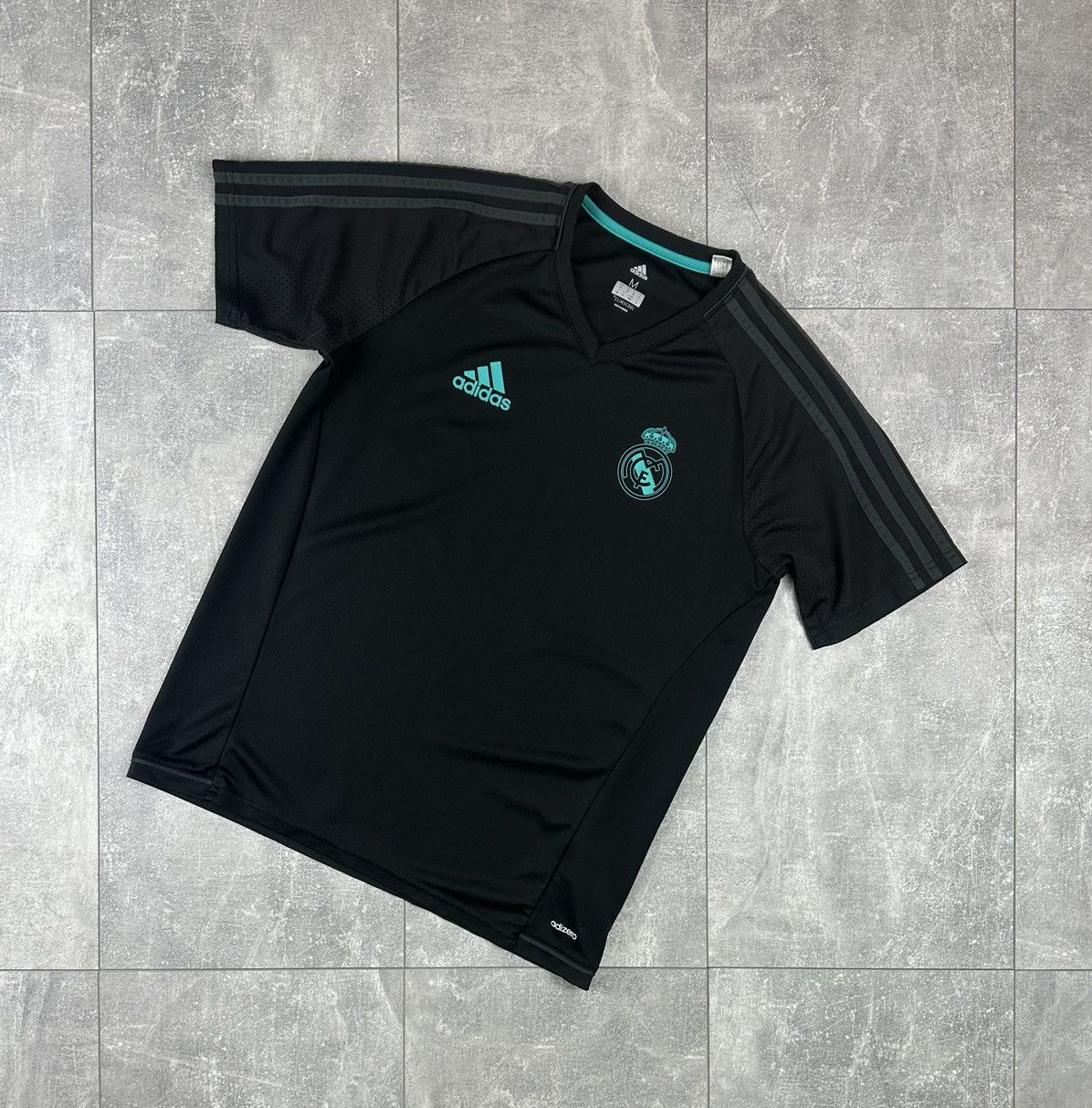 Adidas Adidas Real Madrid 2017/18 Training Soccer Jersey Size US M / EU 48-50 / 2 - 1 Thumbnail