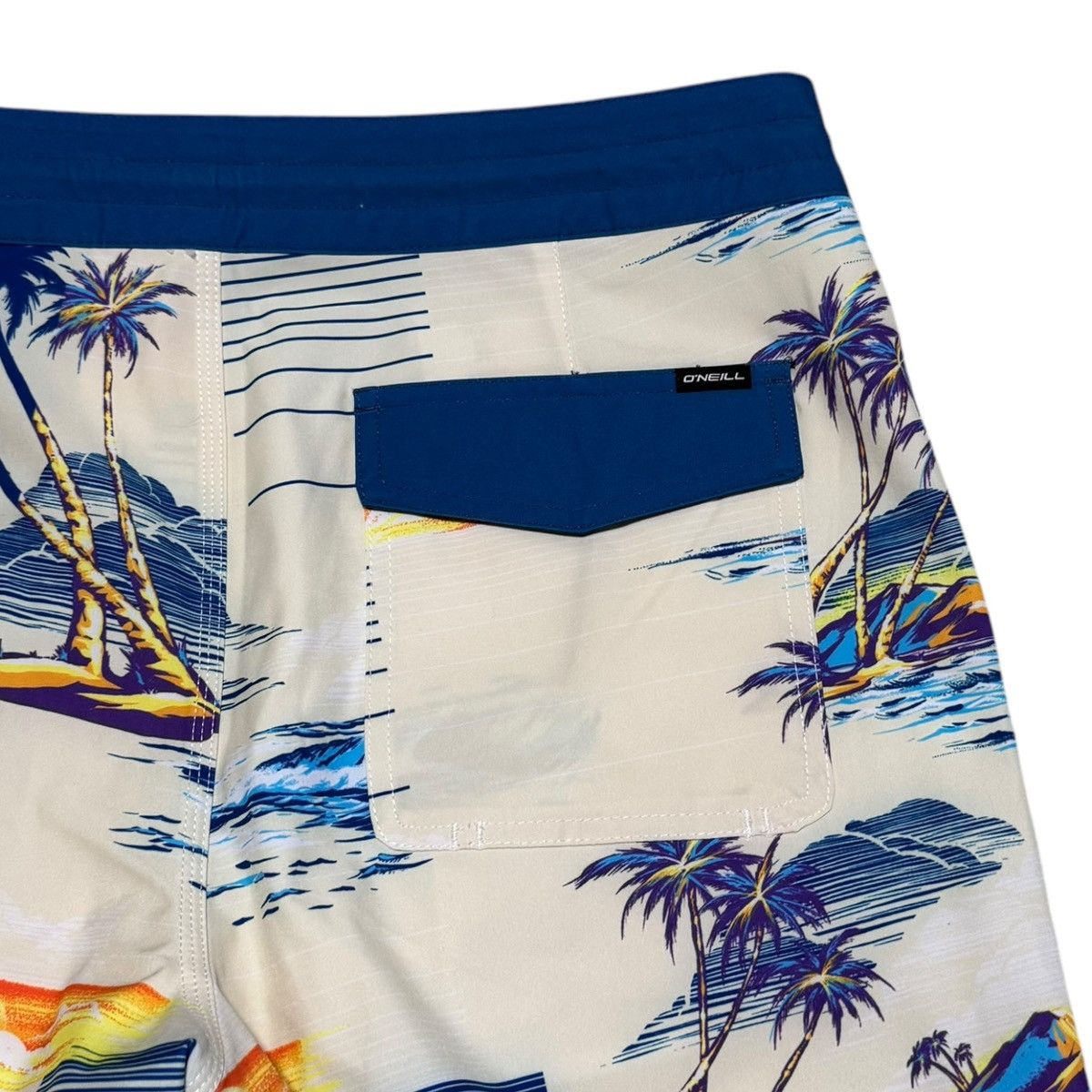 Quiksilver NWT O’Neill Cruzers Multicolor Nature Board Trunks Men’s 32 Size US 32 / EU 48 - 4 Thumbnail