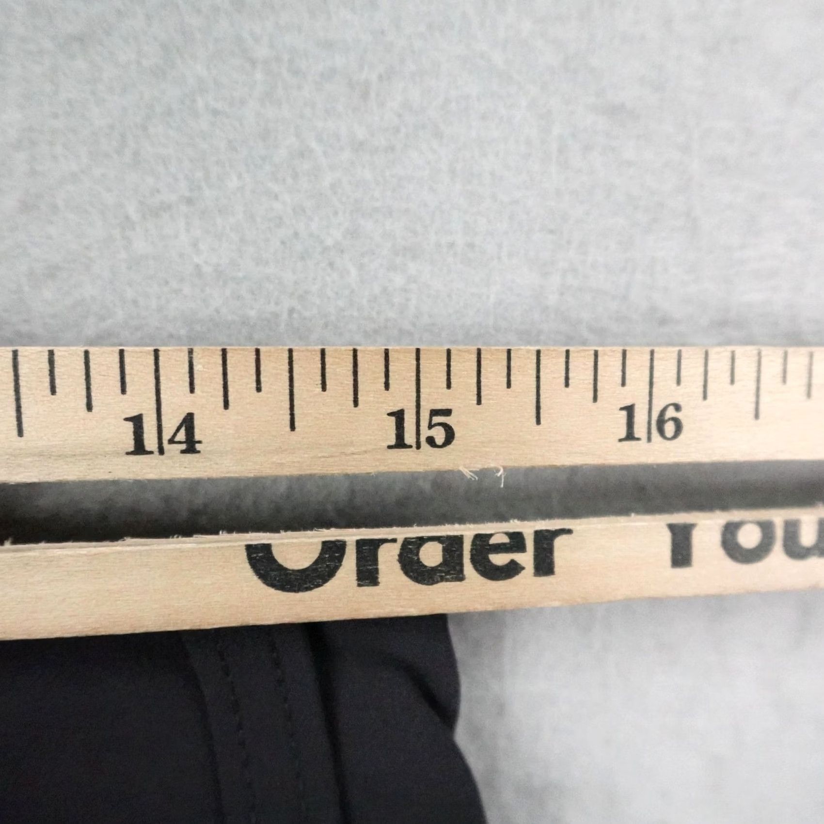 Vintage Stio Shorts Womens 4 Black Chino Lightweight Stretch Hiking Trail Quick Dry Flex Size 27" / US 4 / IT 40 - 6 Thumbnail