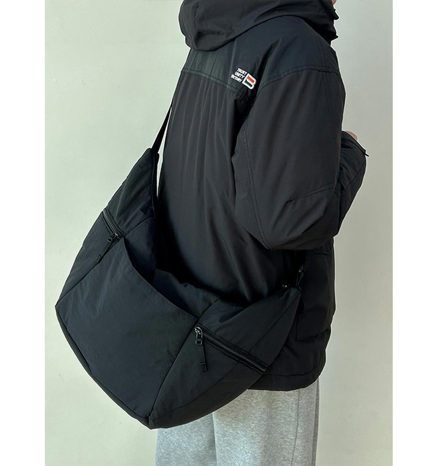 Stylish Black Messenger Bag