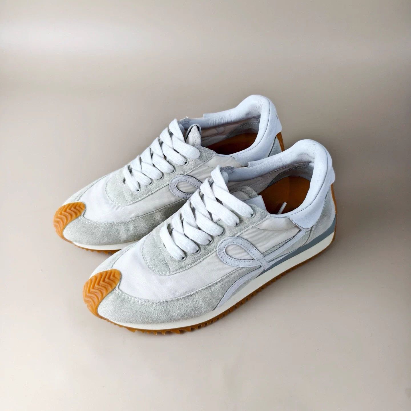 Loewe Loewe gray white logo lace-up casual shoes 36 Size US 5 / IT 35 - 1 Thumbnail