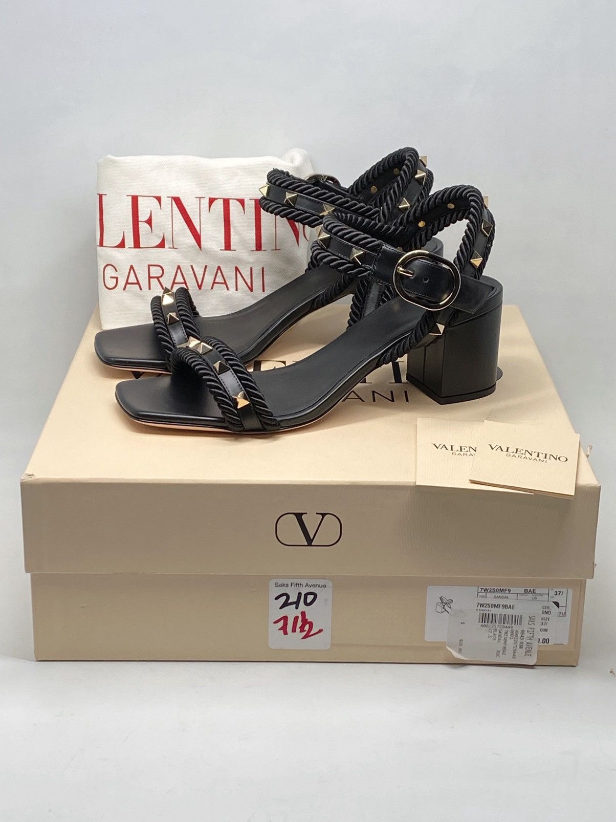 Valentino Valentino Garavani Rockstud Leather Sandals size 37.5 Size US 7.5 / IT 37.5 - 11 Thumbnail