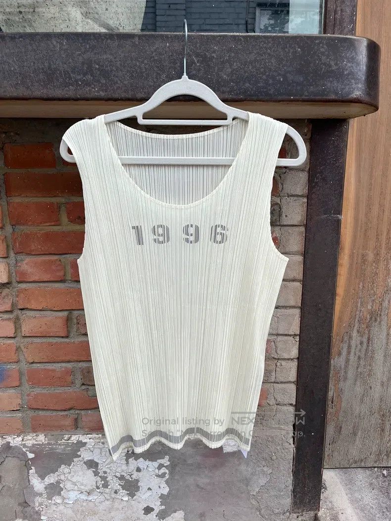 Issey Miyake Issey Miyake Blended Spring Top Size S / US 4 / IT 40 - 1 Thumbnail