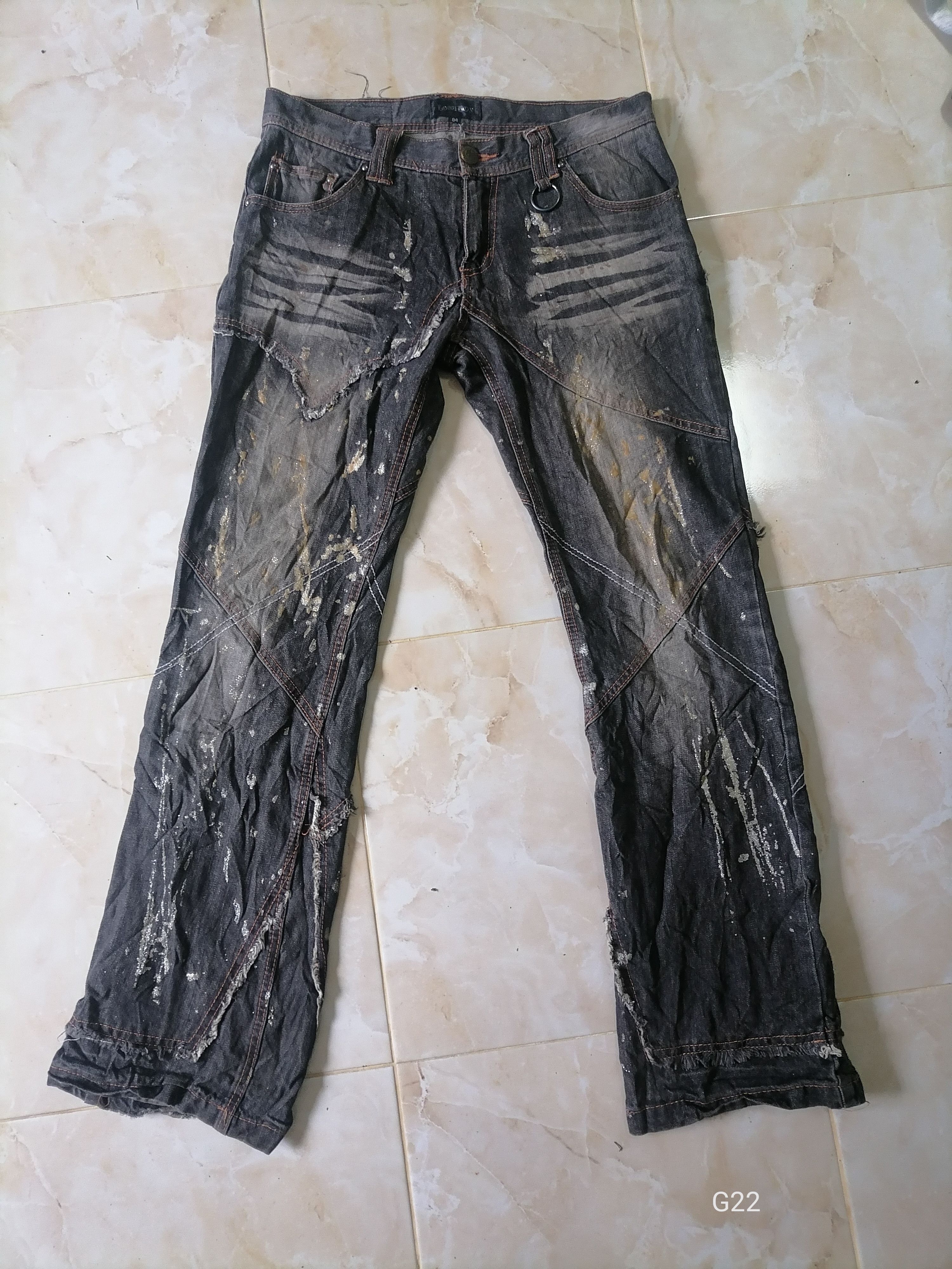 LOWBOX Lowbox Distress Faded Denim Jeans Undercovers Style