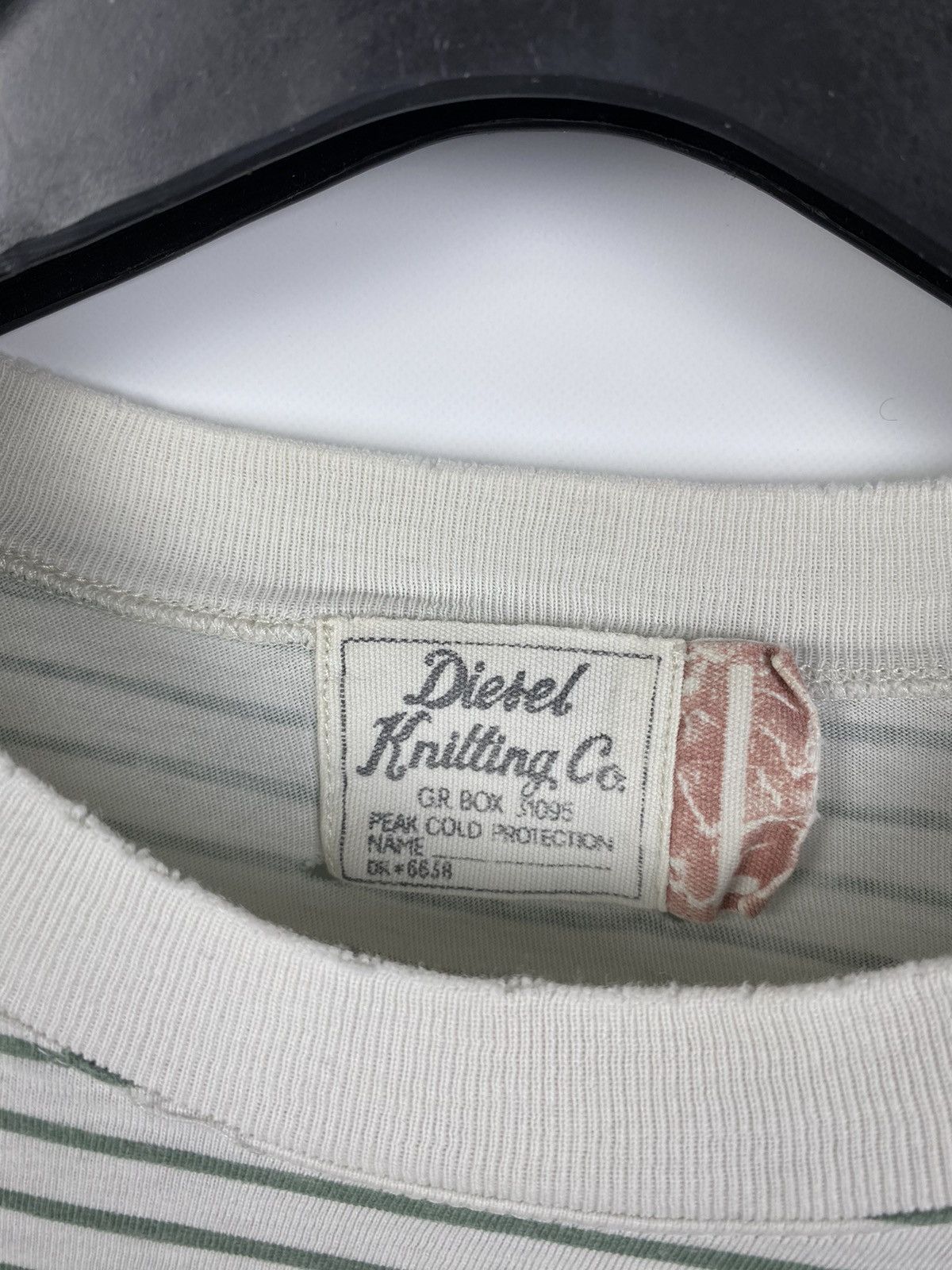 Diesel Vintage Diesel Distressed t-shirt Tee size L Size US L / EU 52-54 / 3 - 2 Thumbnail