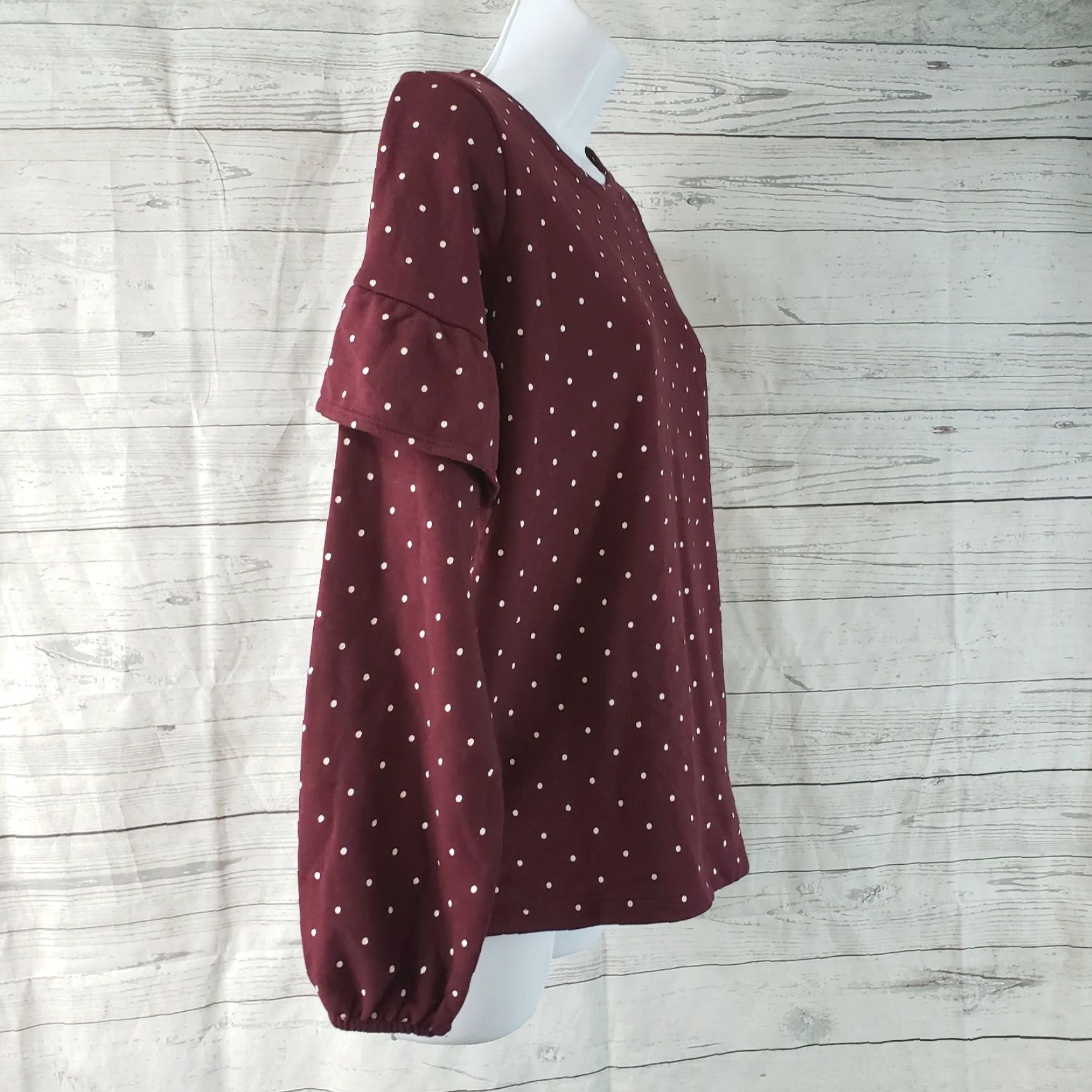 Old Navy Old Navy Womens Top Sz S Maroon White Polka Dot Long Sleeve Cotton Blend Blouse Buttonless? Size S / US 4 / IT 40 - 3 Thumbnail