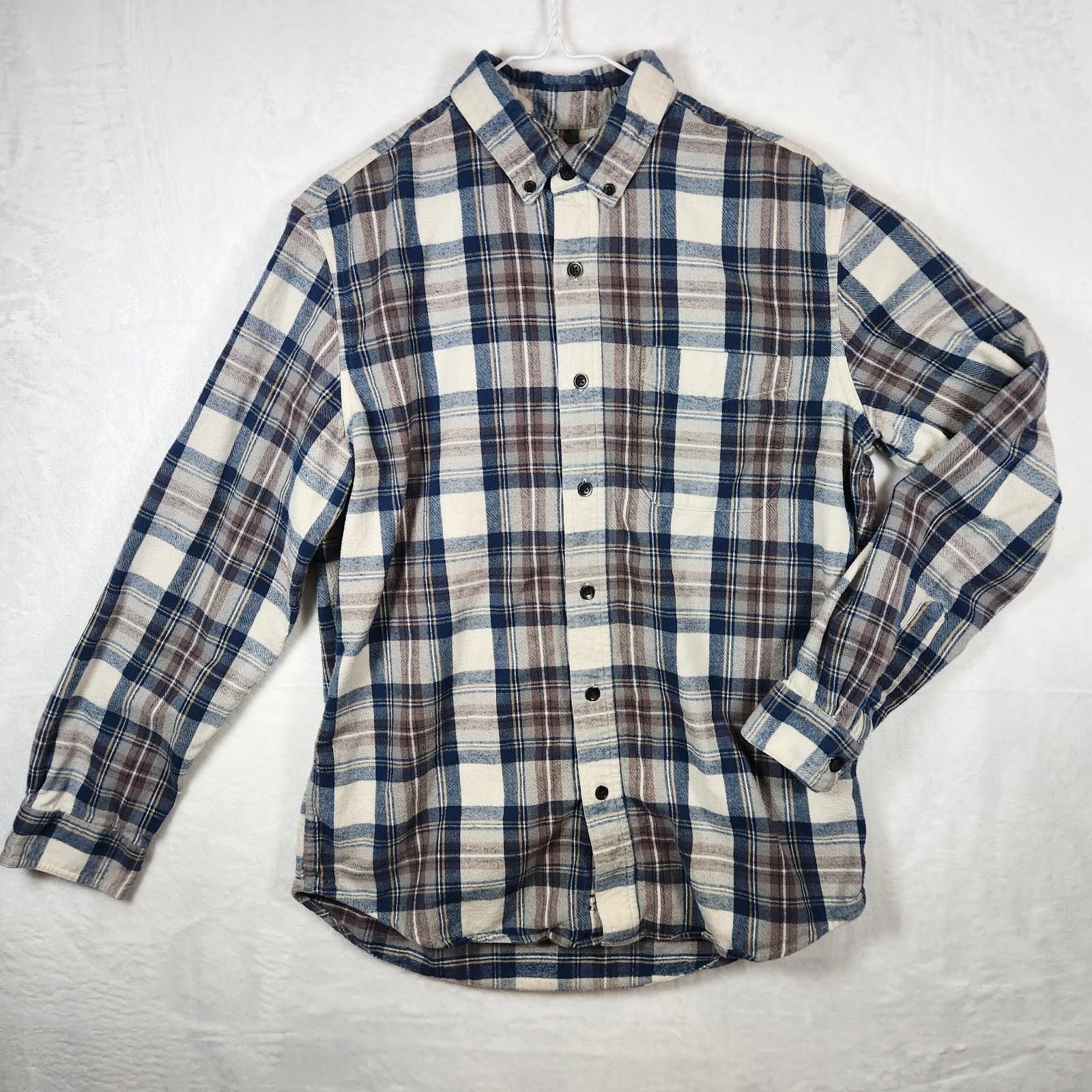 L.L. Bean LL Bean Slightly Fitted Plaid Multicolor Flannel Size Medium Size US M / EU 48-50 / 2 - 1 Thumbnail