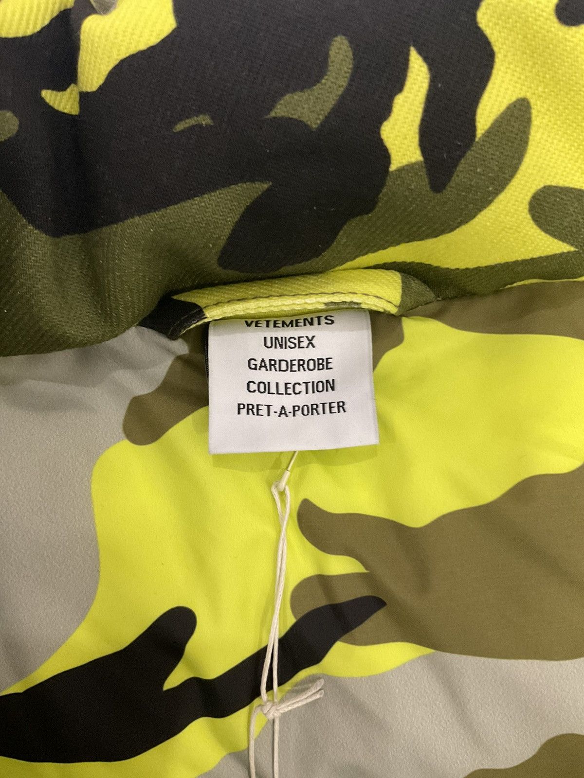 Vetements VETEMENTS Multicolor Camo Down Jacket Size US S / EU 44-46 / 1 - 11 Thumbnail
