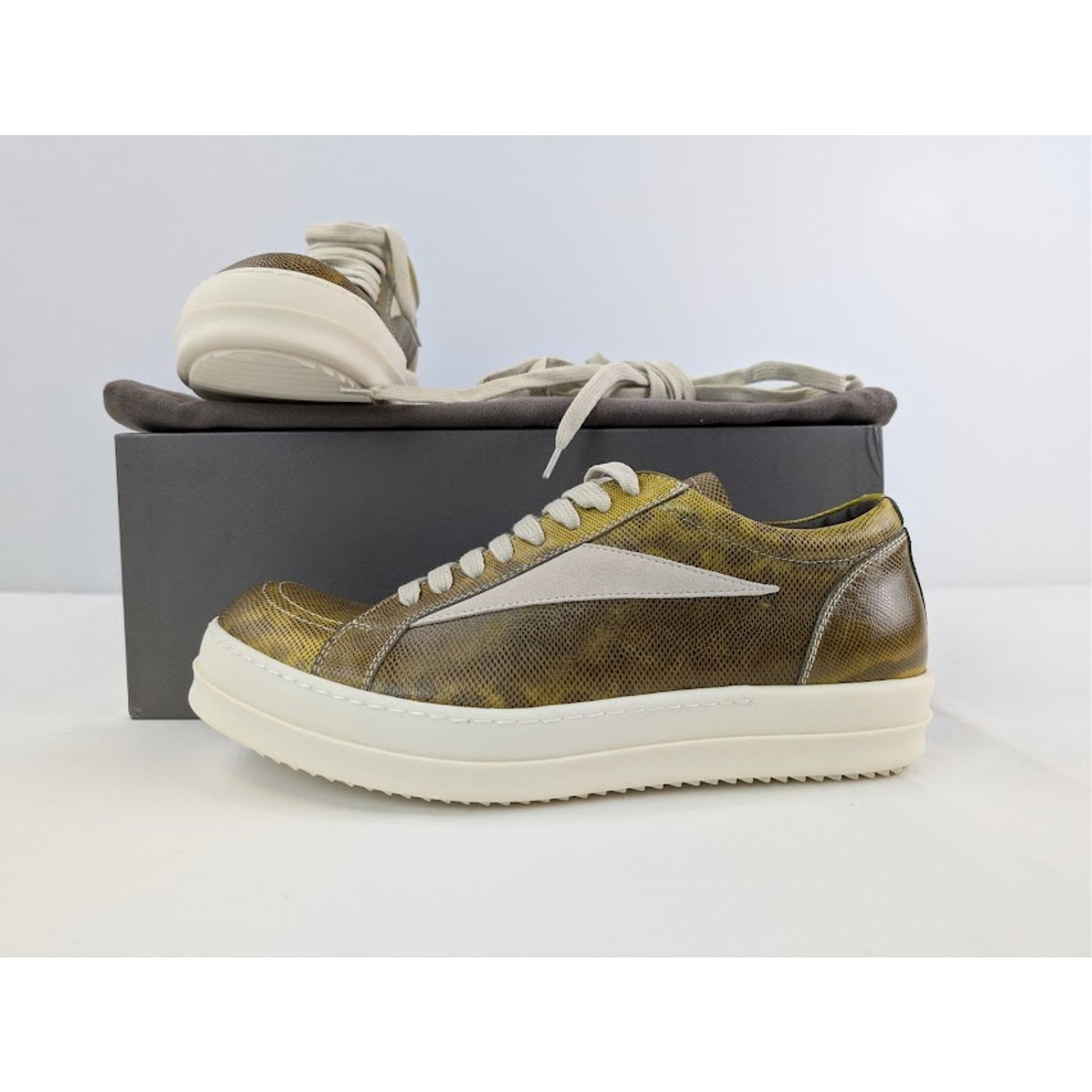 Rick Owens o1rshd1 Hollywood Vintage Sneakers in Acid / Milk / Milk Size US 7 / EU 40 - 20 Thumbnail