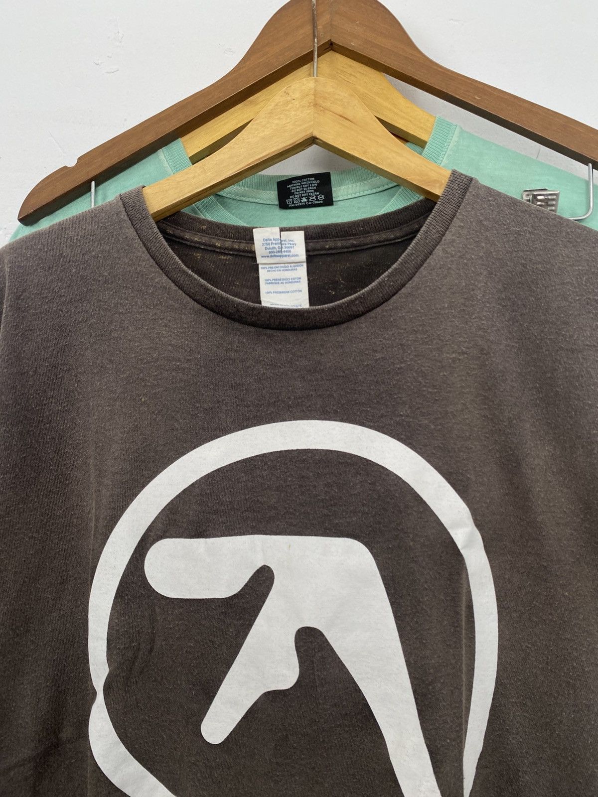 Band Tees aphex twin logo t-shirt Size US XL / EU 56 / 4 - 3 Thumbnail