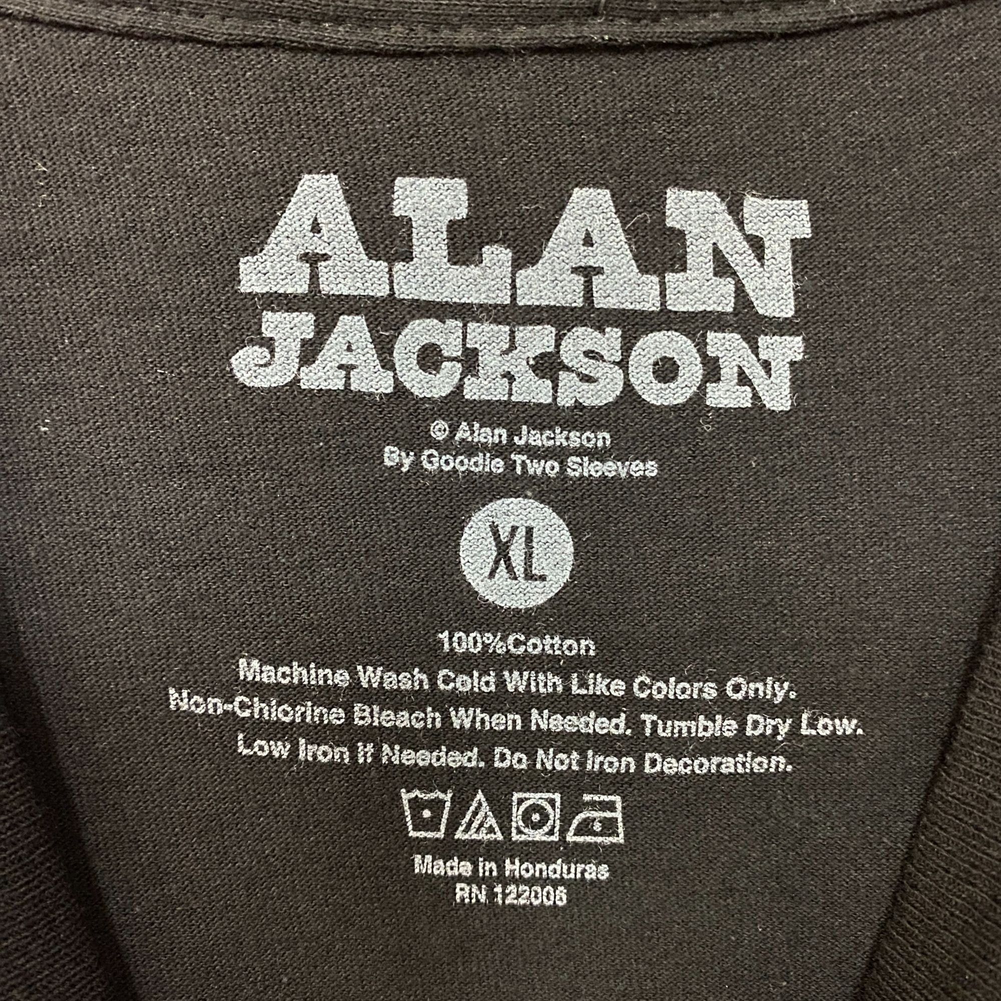 Band Tees Alan Jackson Chasin That Neon Rainbow Graphic T-Shirt XL Size US XL / EU 56 / 4 - 5 Thumbnail